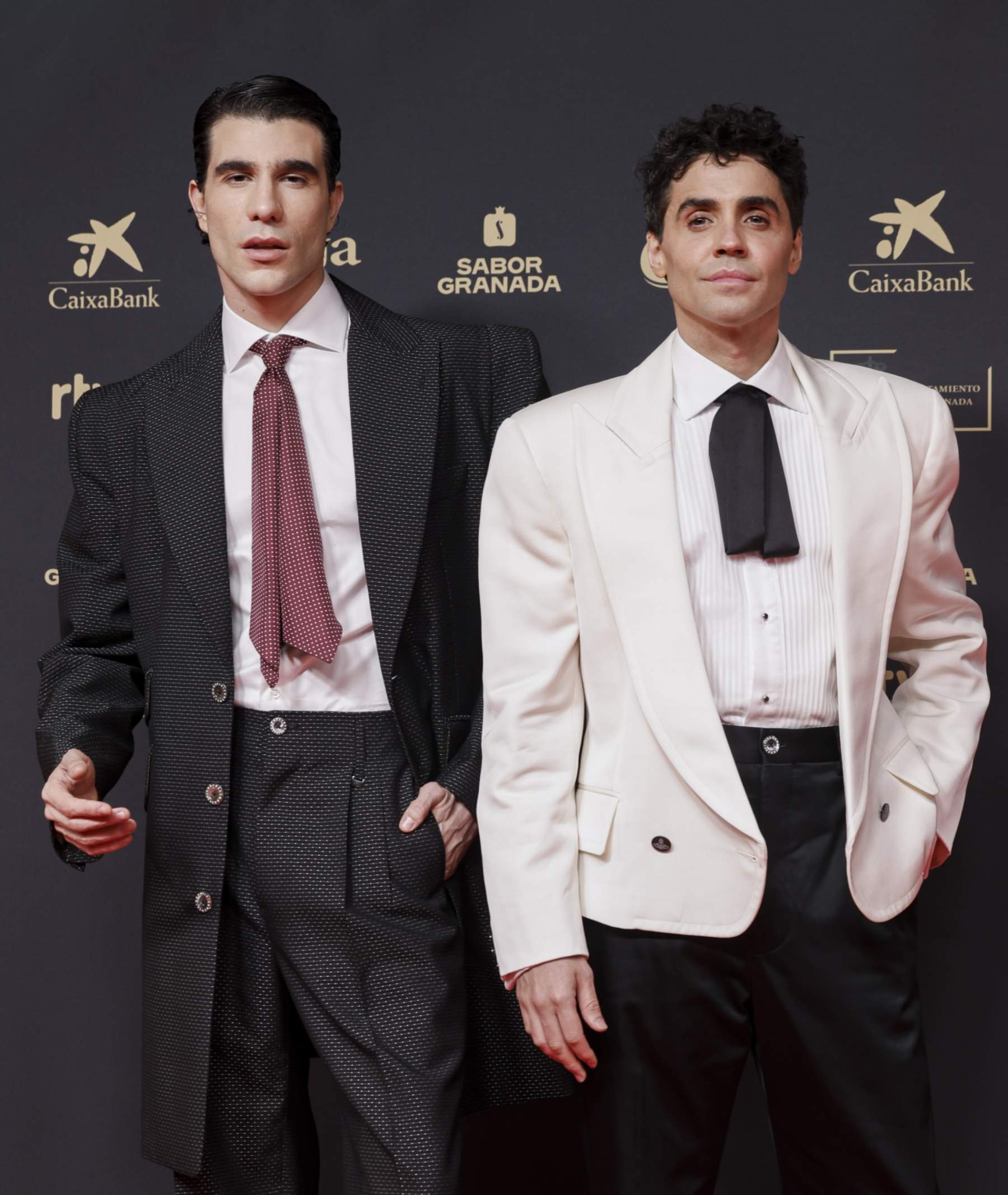 Javier Calvo se pronuncia, qué estaba haciendo cuando se publicaba la ruptura con Ambrossi: "Olvidarme del..."