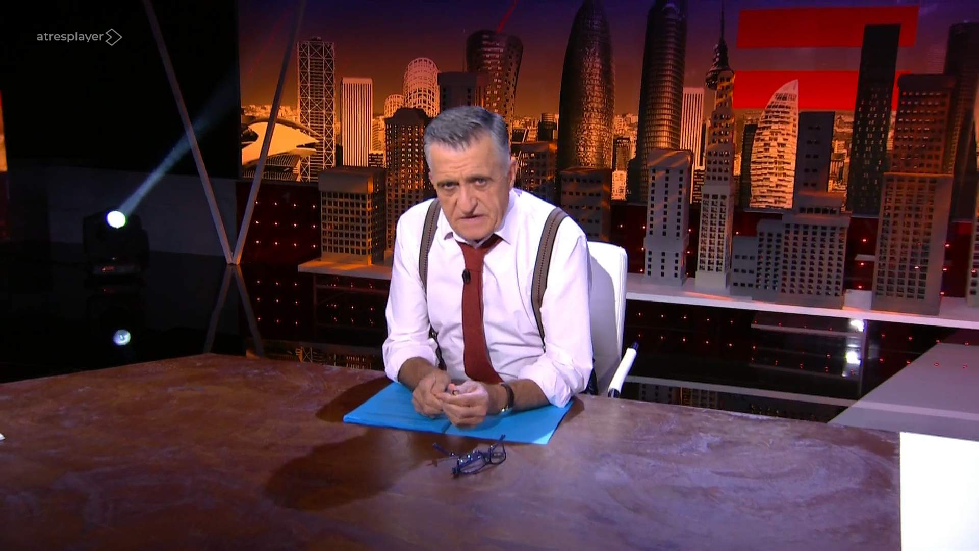 El Gran Wyoming ensorra el rei d'Espanya acusant-lo de dropo i vividor: frase demolidora