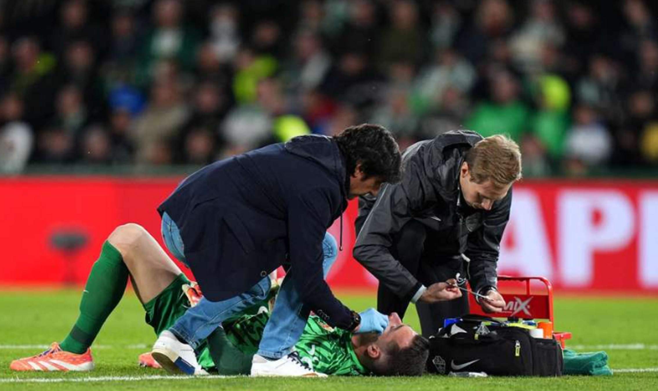 Vergonya i indignació pel que han gosat dir a Movistar a l'Elx-Reial Madrid: "¿Sangre?"