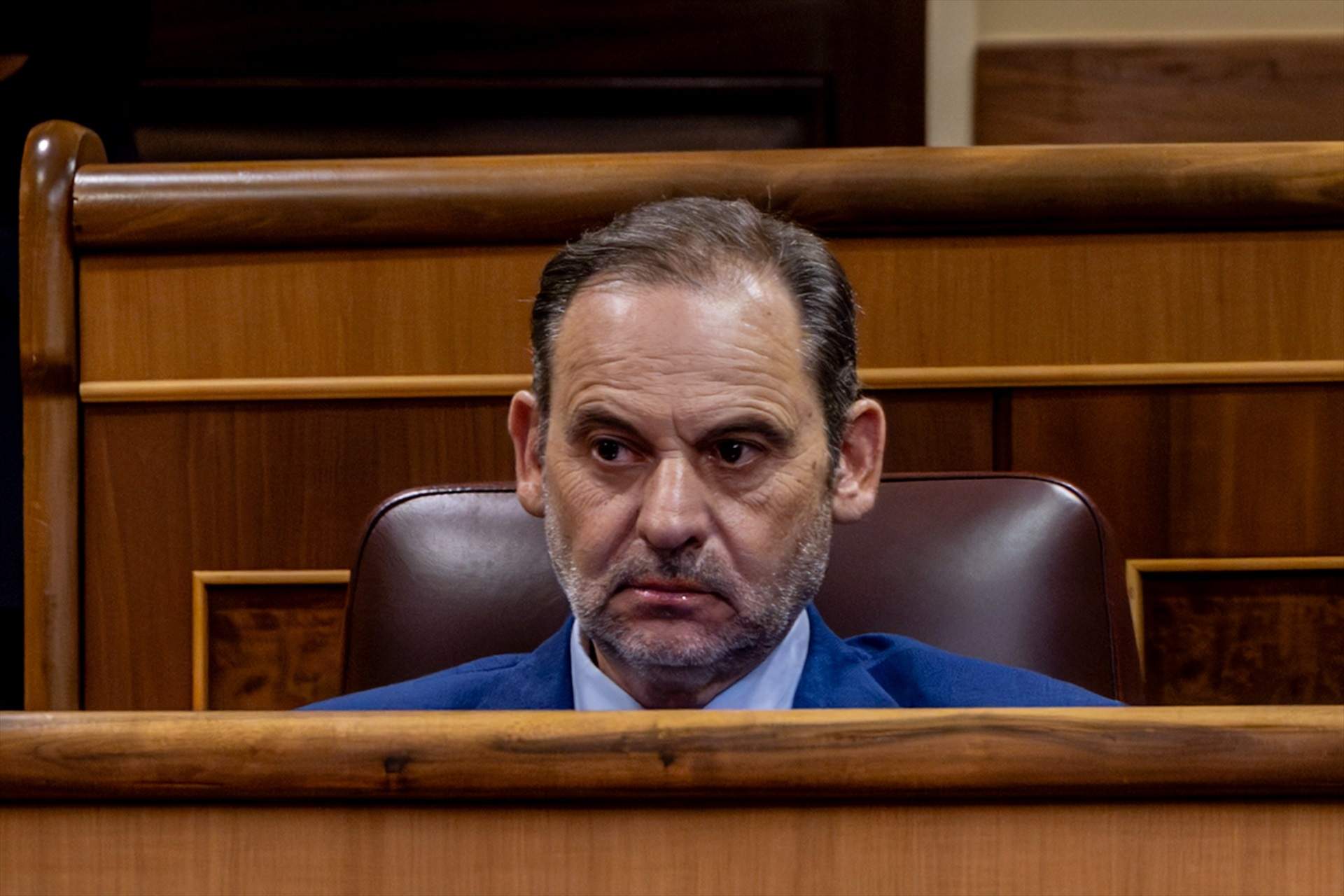 Carolina Perles, l'exdona de José Luis Ábalos, increpada, viu amb por