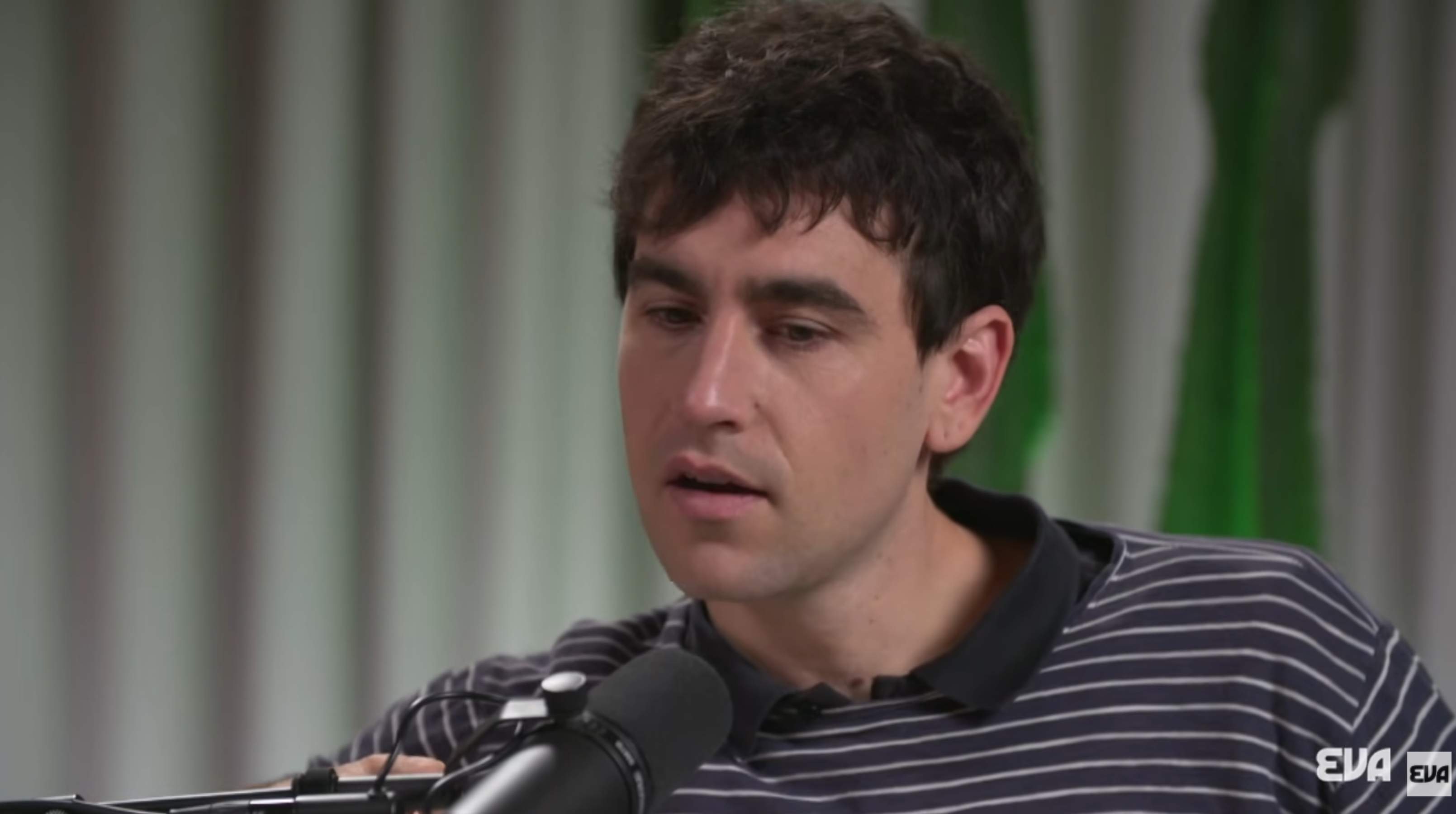 Àlex Monner recorda el fenomen 'Polseres vermelles' catorze anys després: "Hordes de gent al teu voltant..."