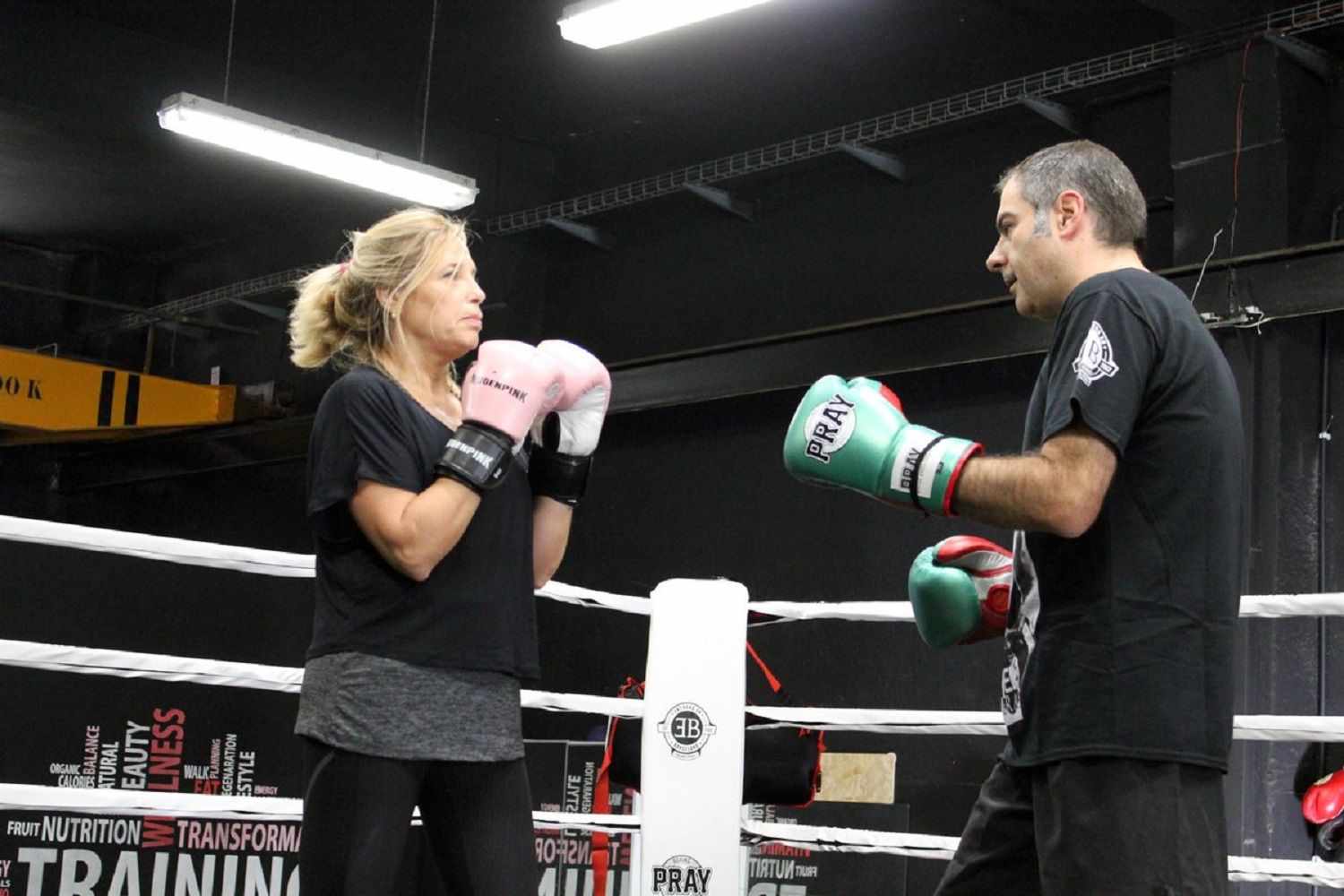 Joana Ortega reapareix boxejant amb Toni Clapés