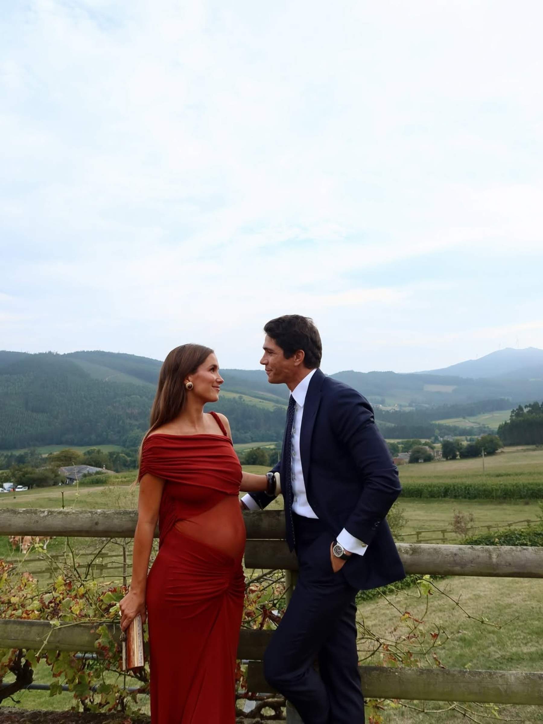 Maria Pombo y Pablo Castellano ya son padres por tercera vez, emocionada: "Ha sido un parto soñado"