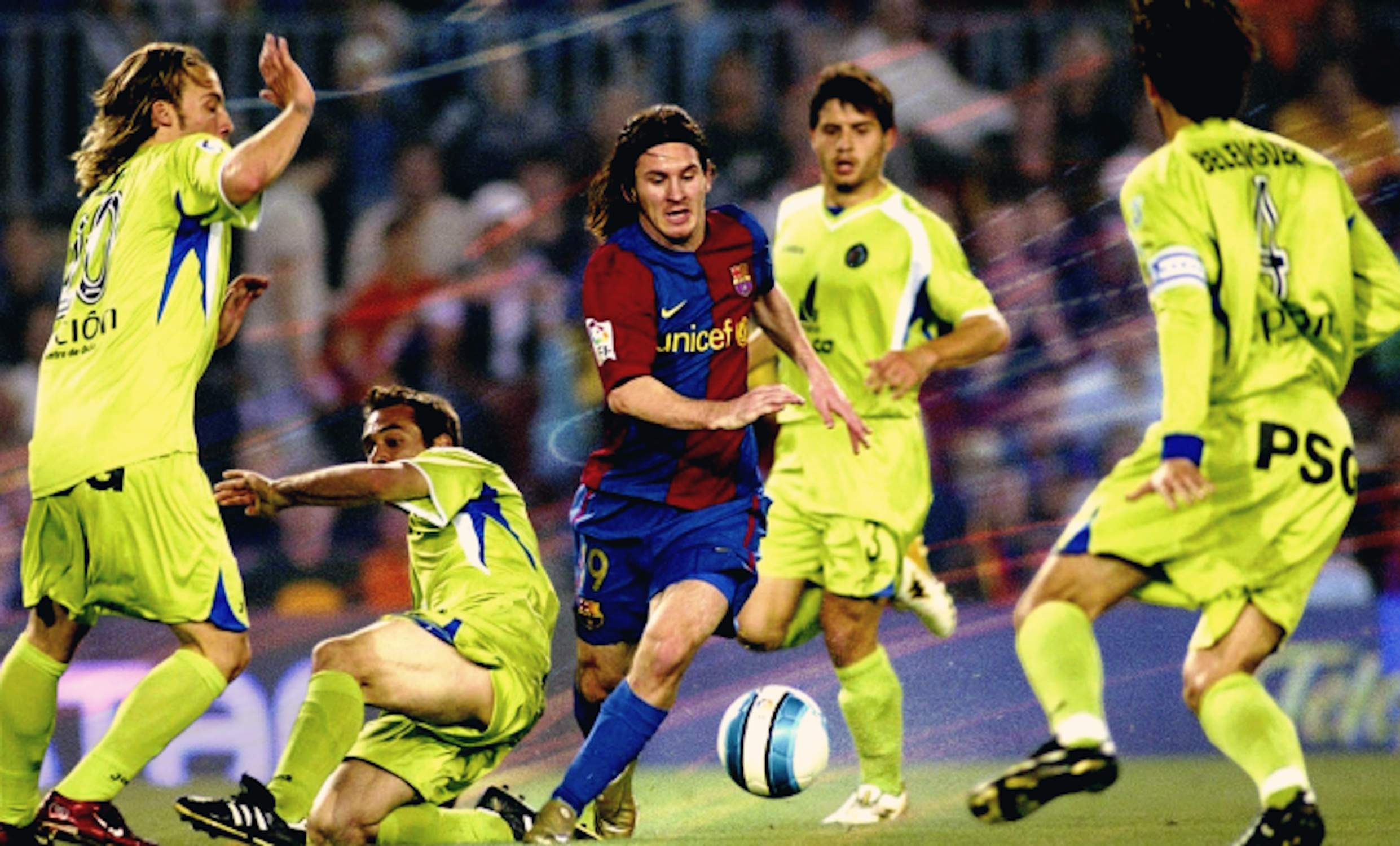 Indecente catalanofobia de un conocido youtuber mirando imágenes del histórico gol de Messi al Getafe