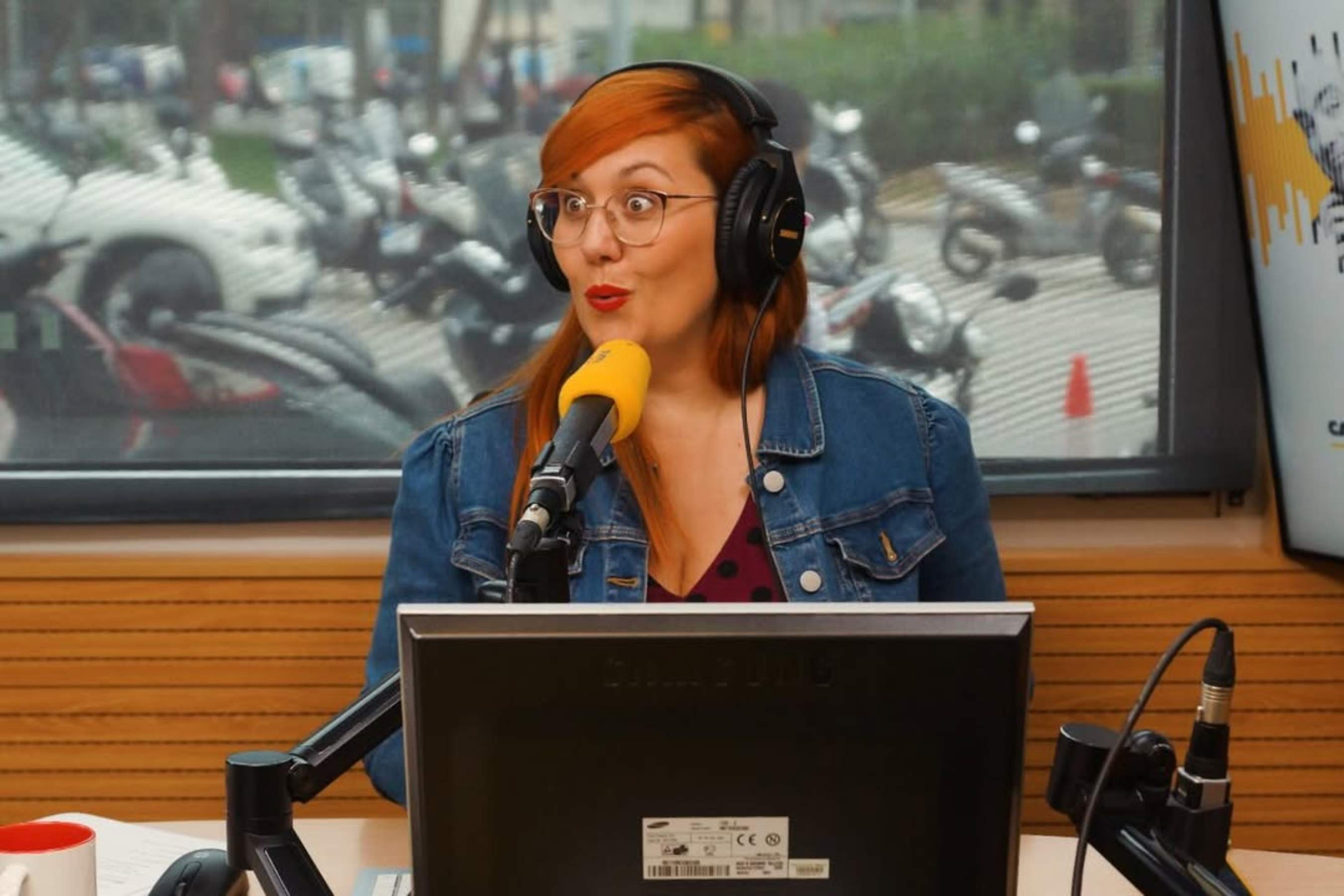 La periodista Elisenda Carod recuerda su peor experiencia íntima: "Se saca la camiseta y..."