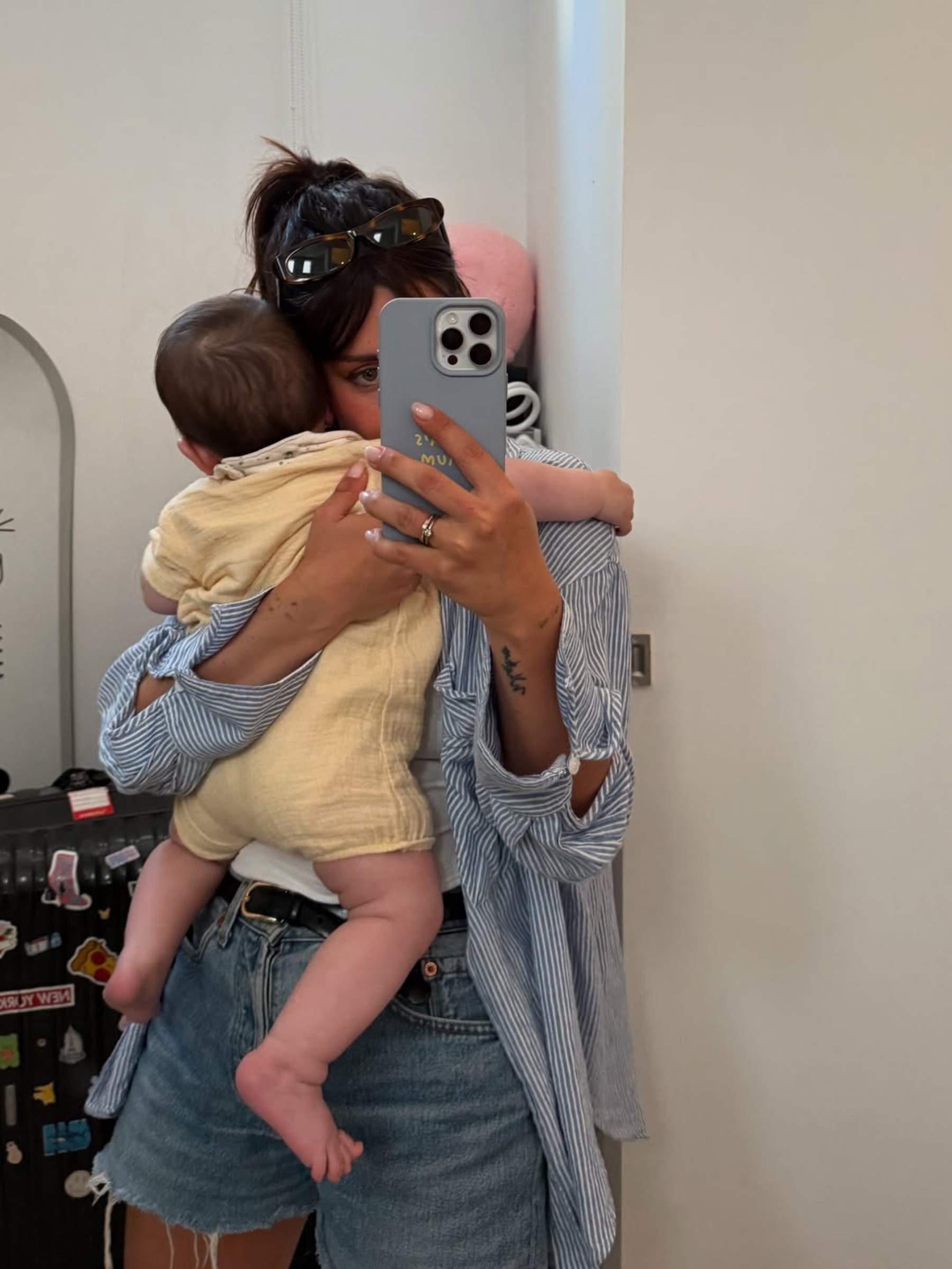 Dulceida enamora en redes sociales con su hija Aria: peinadas igual y charlando