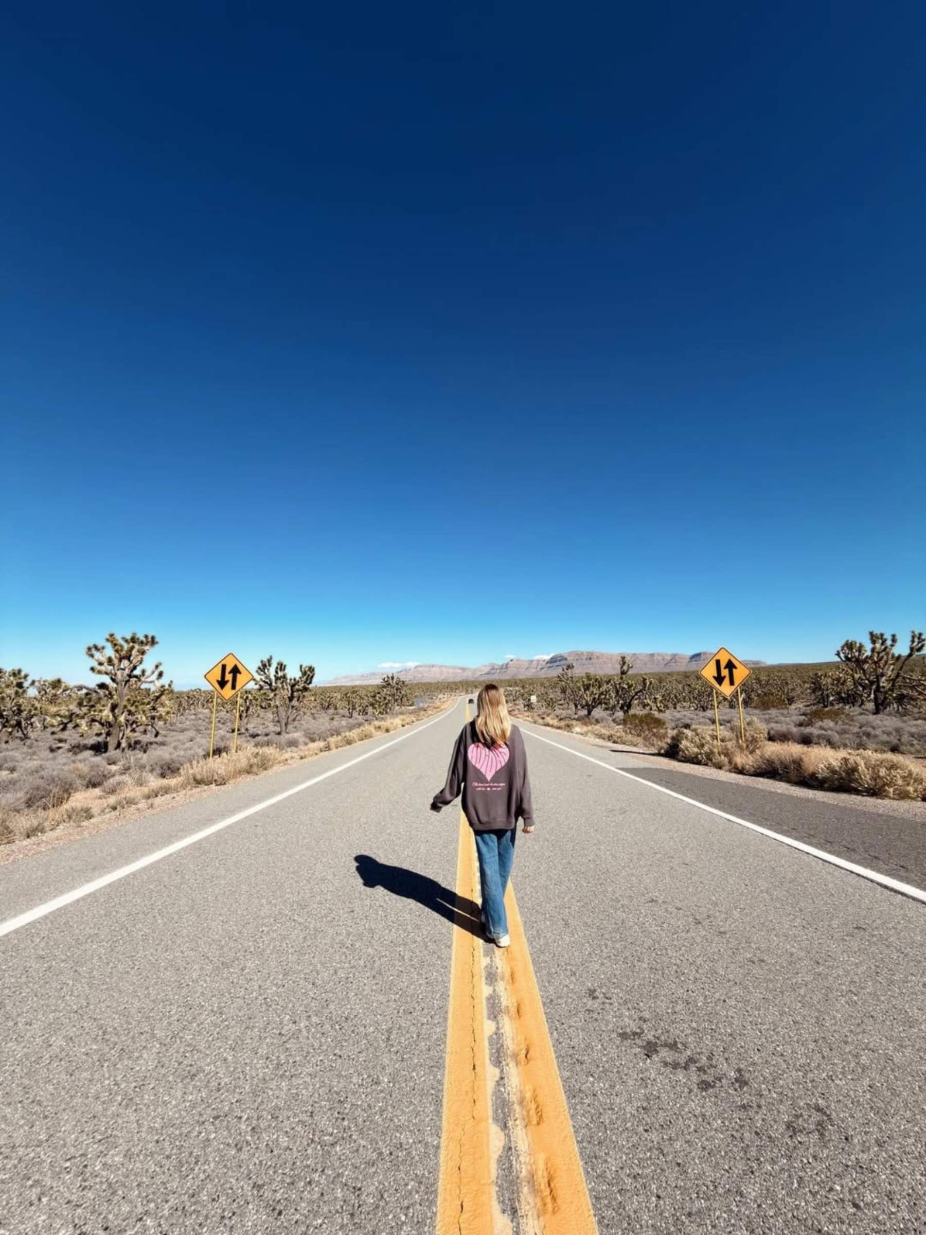 Catalanofobia a una influencer por un vídeo en catalán sobre la huelga de maestros: "Lo defenderé siempre"