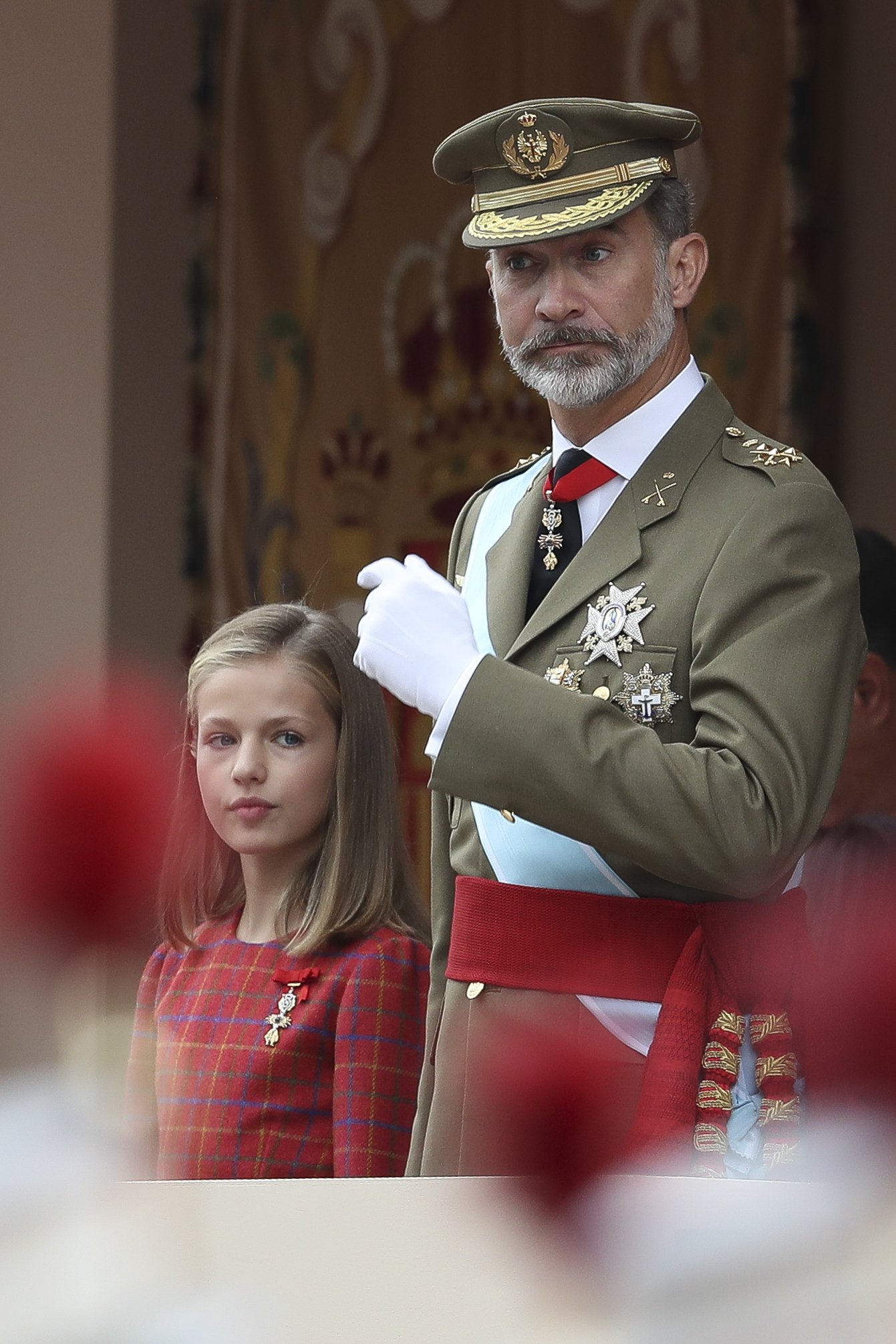 Leonor deja solo al padre y no canta el himno de las Fuerzas Armadas