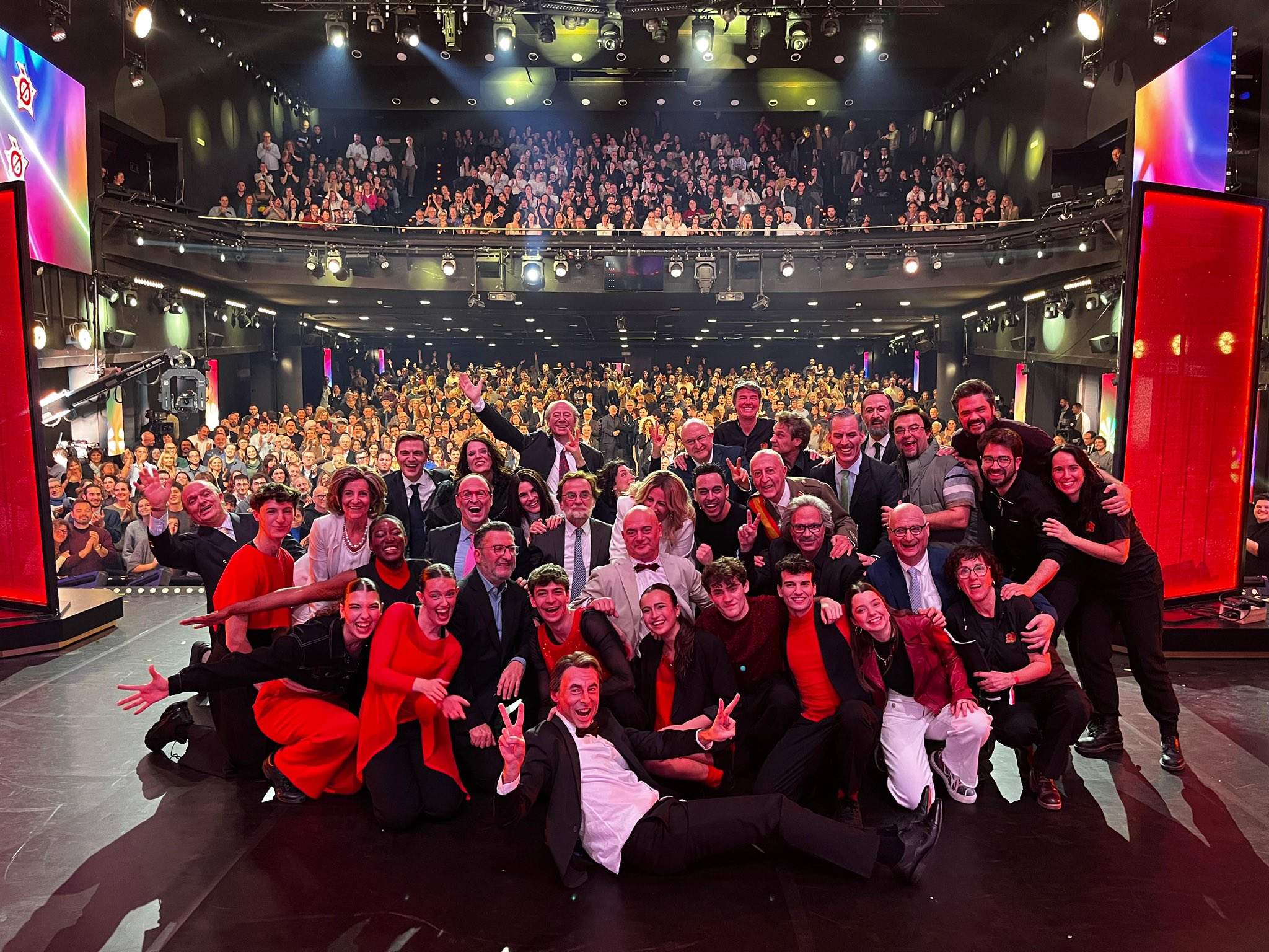 'Polònia' canvia de director: el nou està casat amb una famosa presentadora de TV3