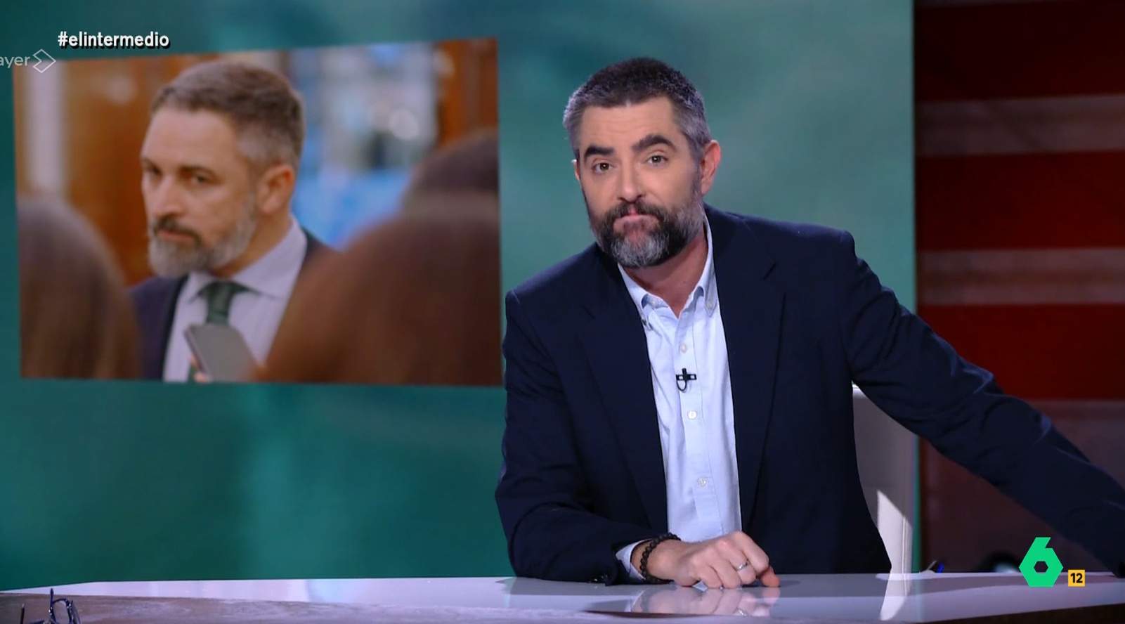 Dani Mateo explica por qué es culé y no indepe: foto con su padre y hermano en el Barça