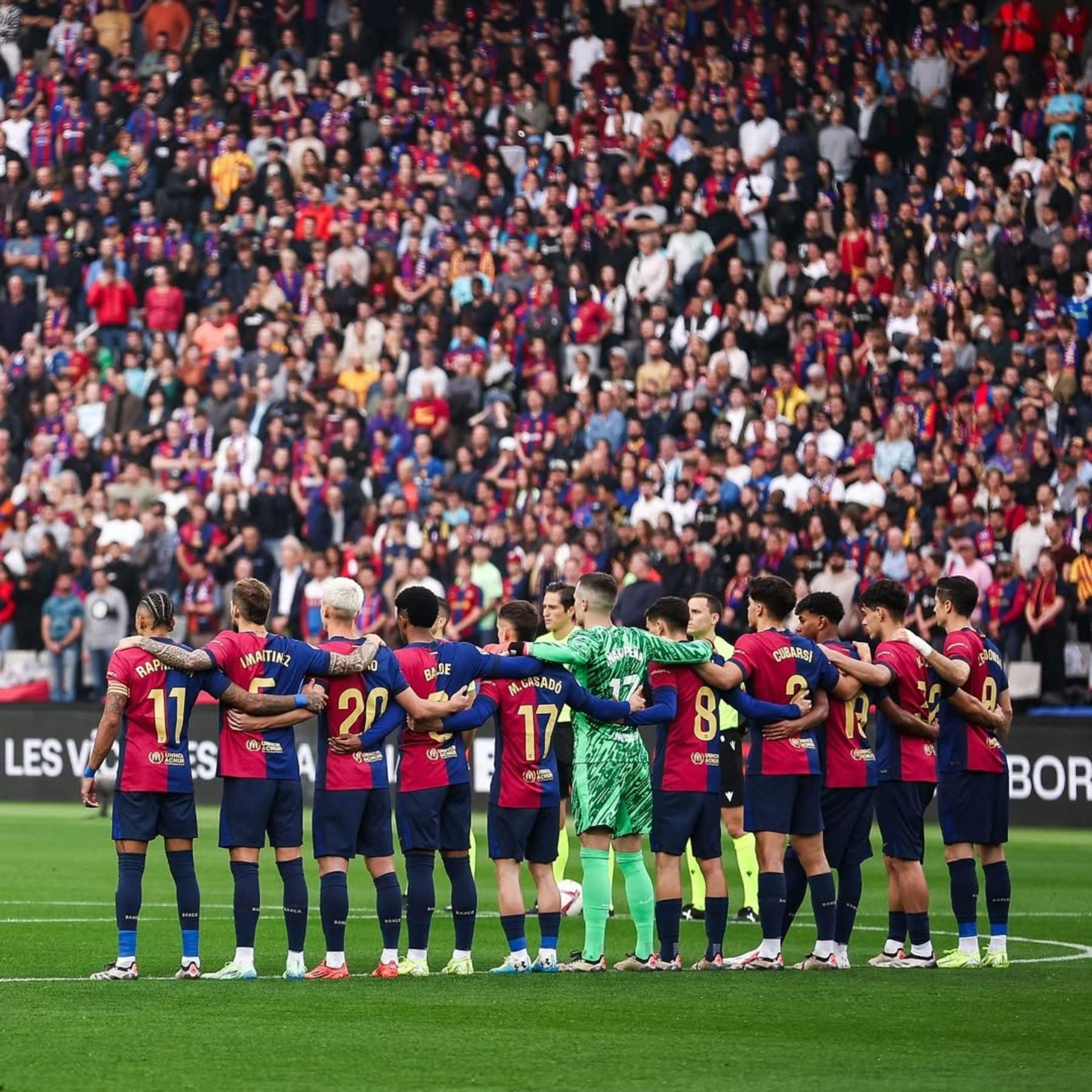 Excrac del Barça emociona celebrant el primer aniversari del seu nadó: les fotos familiars més tendres