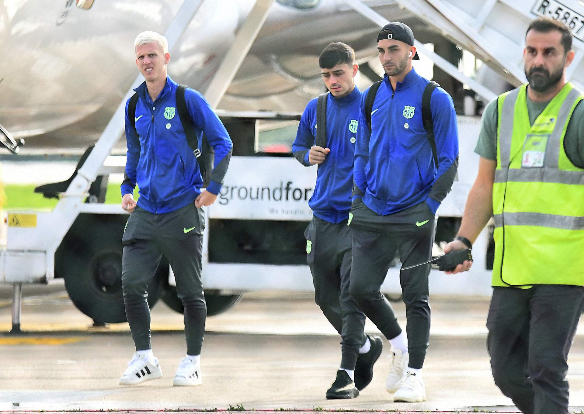 Insólita imagen de Pedri y Dani Olmo muy sexys en calzoncillos: la red se derrite