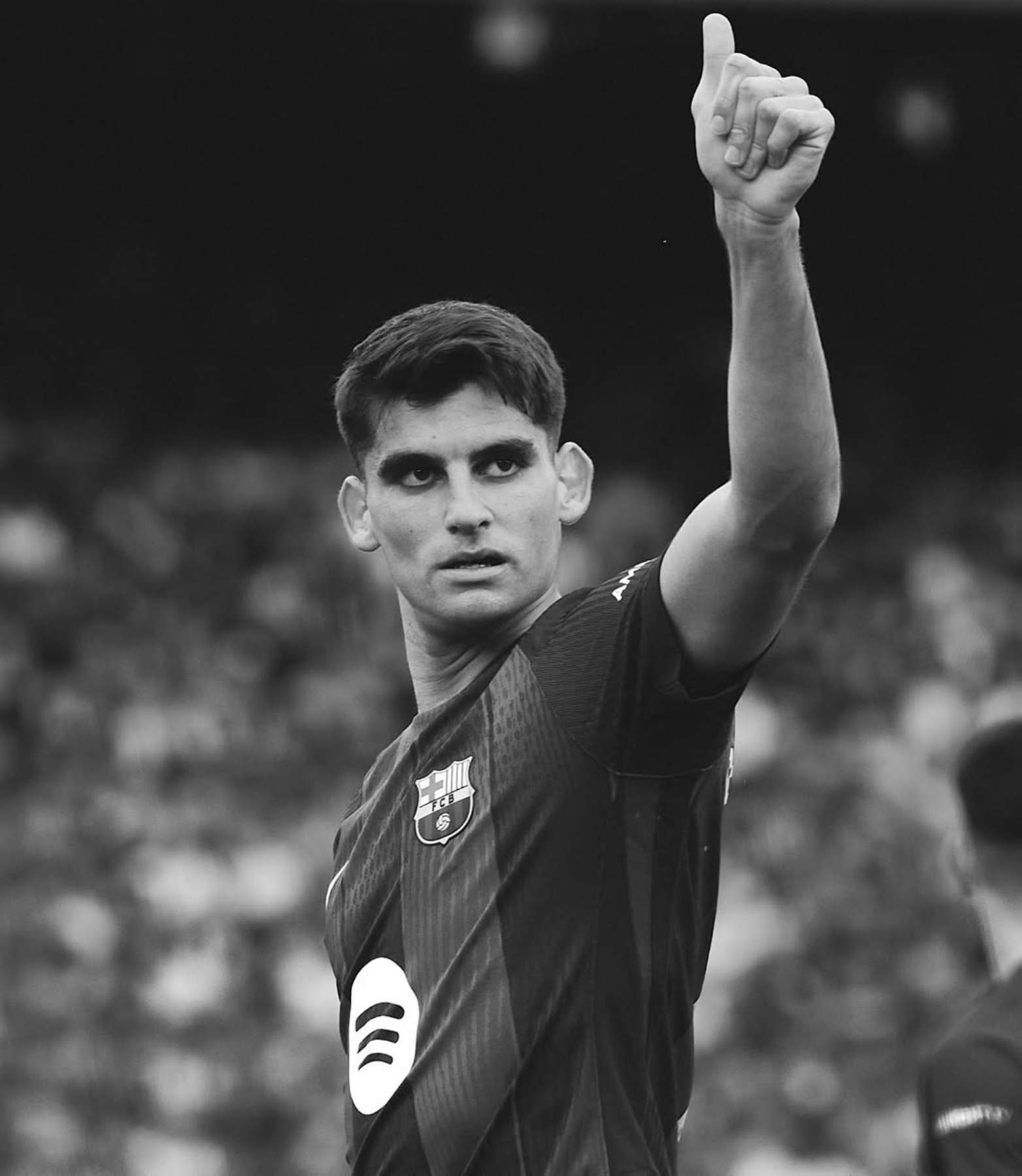 El gest romàntic de Julia Casal, nòvia de Gerard Martín, que ha esvalotat els culers hores abans del partit