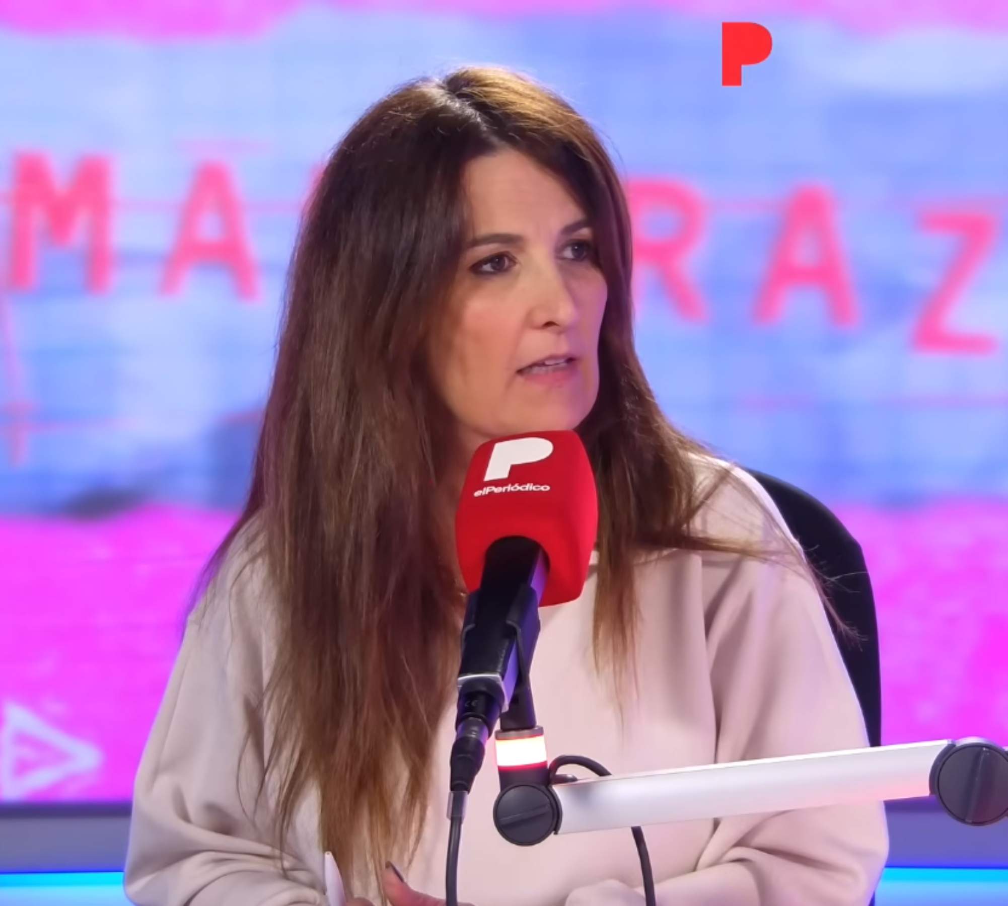 Respuesta brillante de Laura Fa a las críticas catalanófobas tras publicar un vídeo sobre Rosalía en catalán