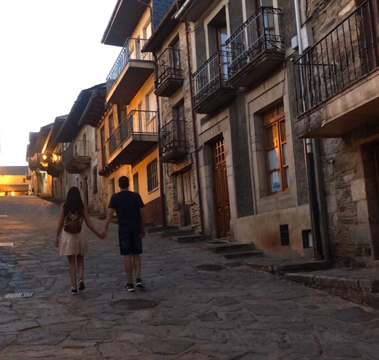 Llàgrimes d'emoció amb una estimada presentadora que acaba de ser mare d'una nena: nom preciós de sis lletres