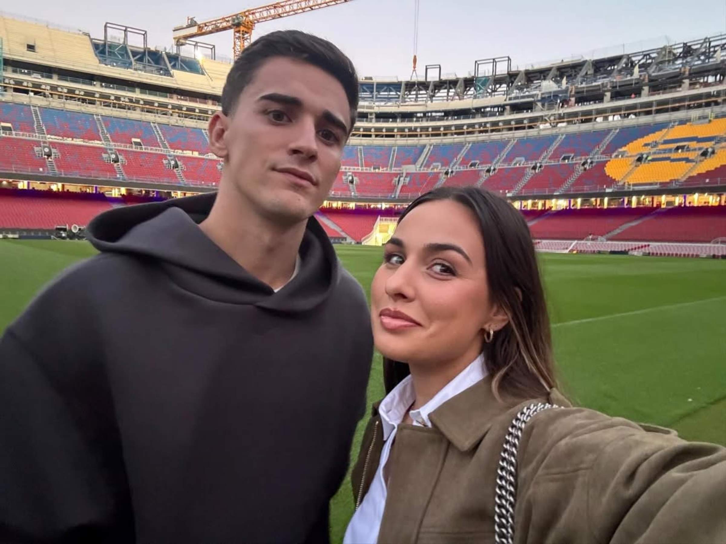 Aurora, germana de Gavi, emociona l'afició culer recordant la seva àvia: les fotos familiars més especials