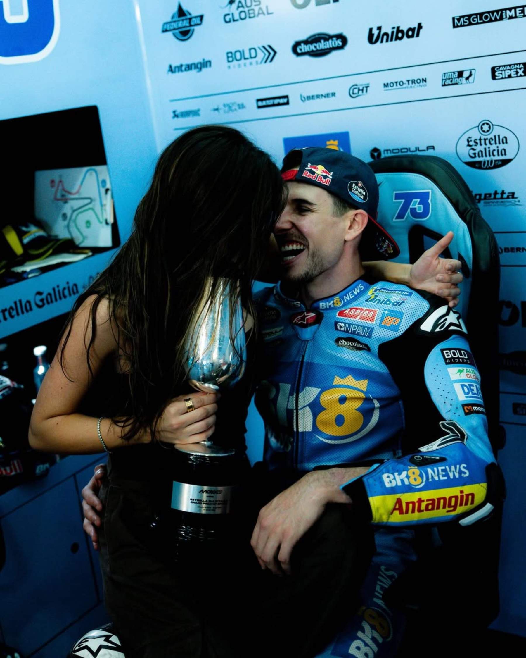 Àlex Márquez enamora de celebració amb la Gabriela, la nòvia, les paraules d'orgull: "La magia la haces tú"