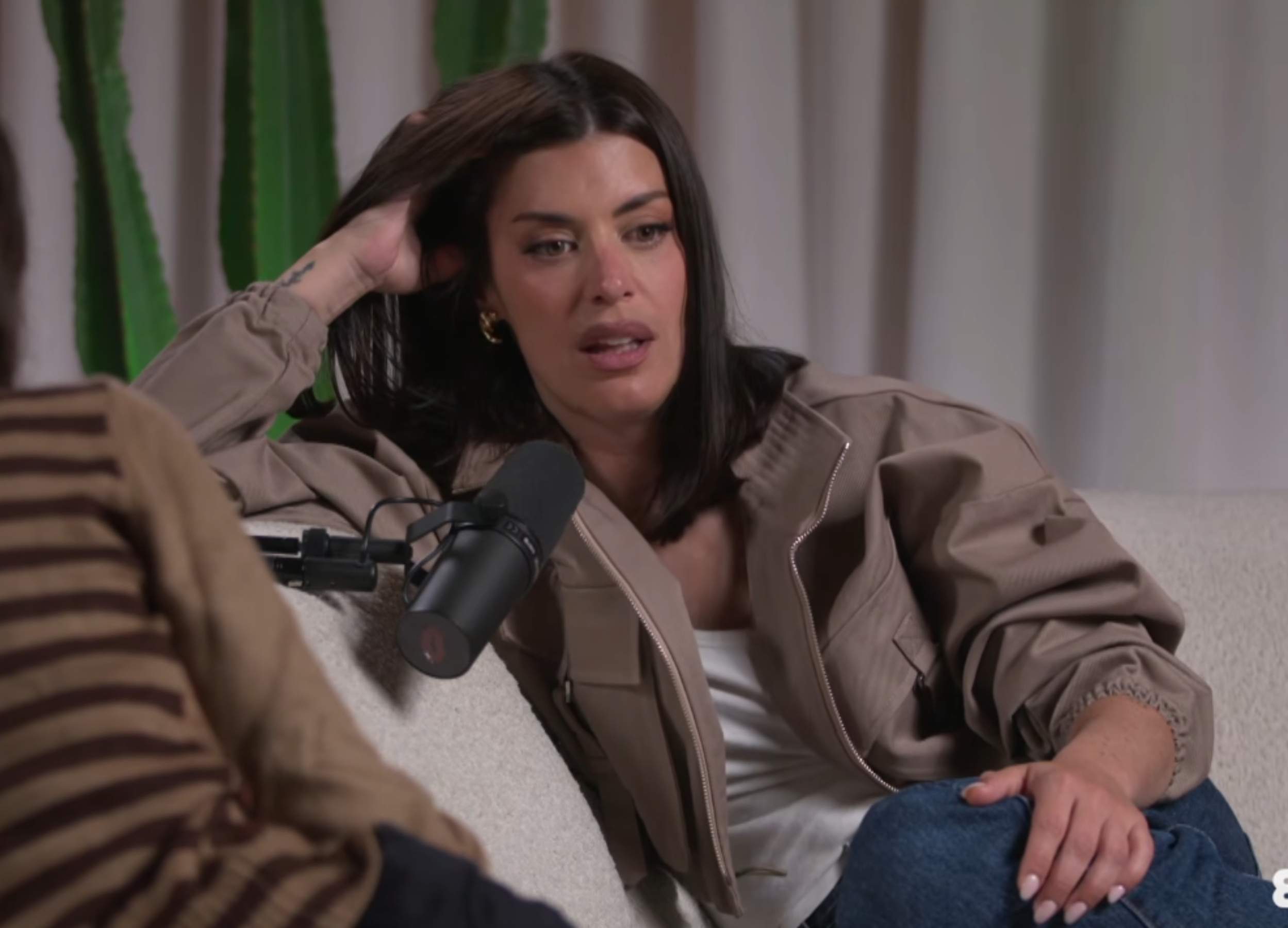 Dulceida a 'La turra' amb Alba Riera   3Cat (4)