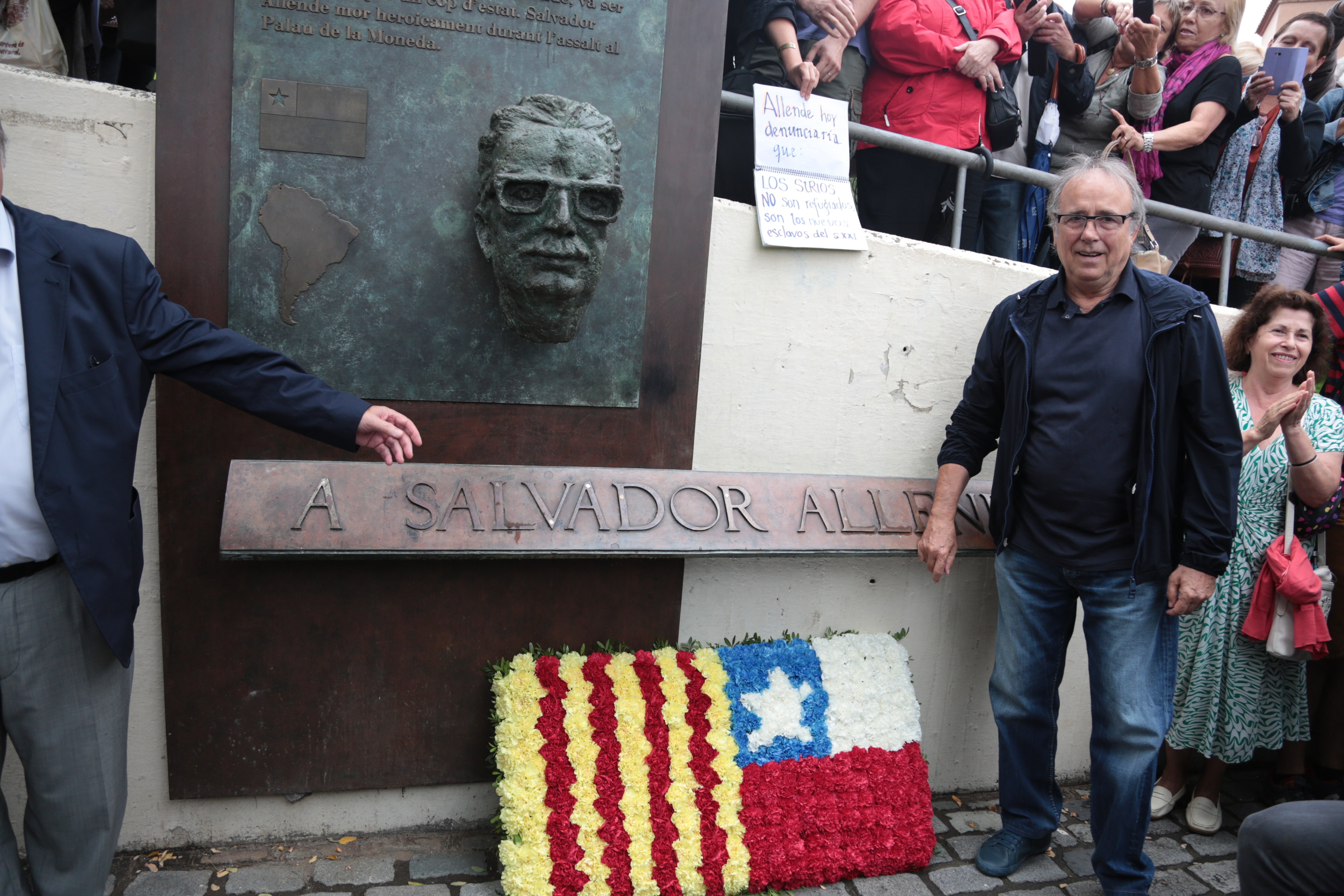 Serrat: "No pondría lazos amarillos en la calle. Y si me critican me aguanto"