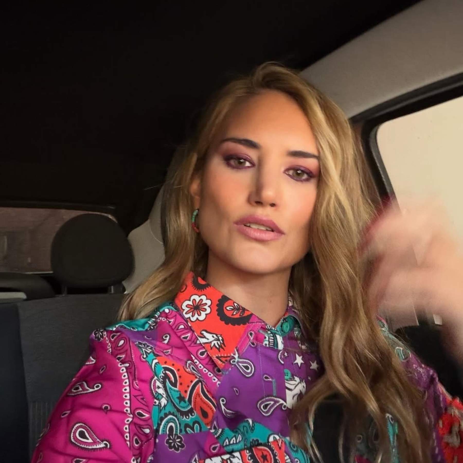 Alba Carrillo totalmente indignada en el centro de Madrid, enfado brutal con una marca de relojes: vídeo viral