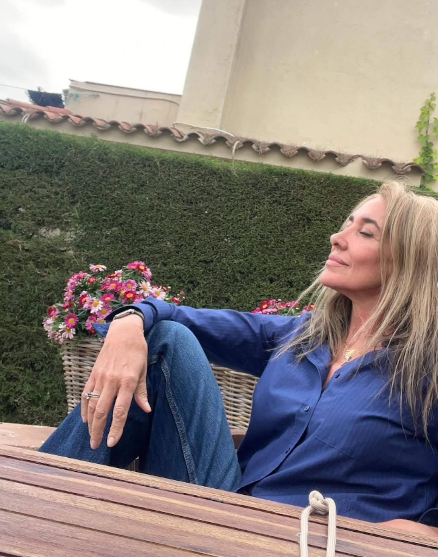 Elsa Anka, valenta, parla clar sobre TV3 i el seu famós striptease i les "companyes que no es van portar bé"
