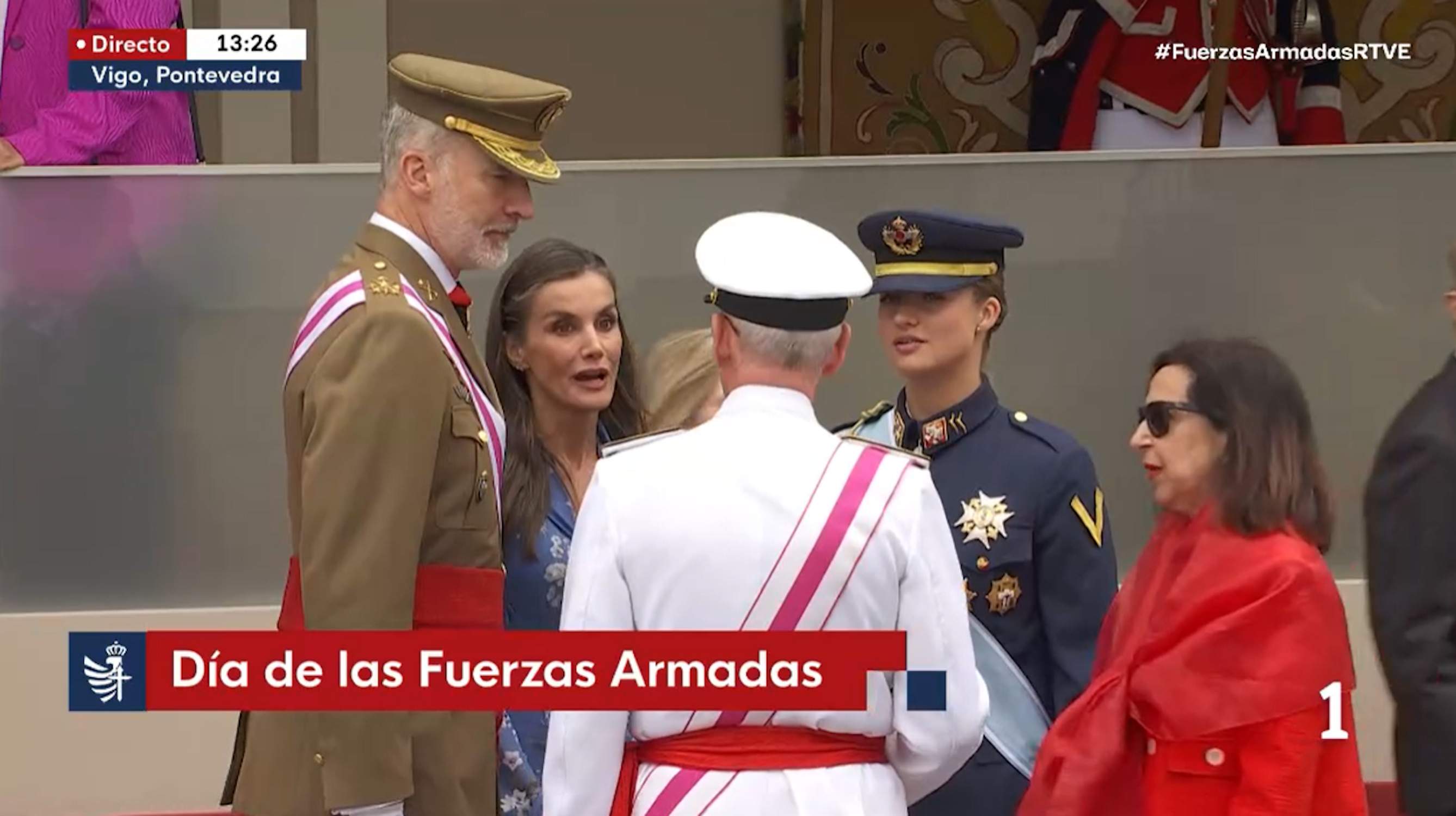 Reacció irada de Felip, cara de mala llet al Dia de les Forces Armades: què ha passat amb la bandera espanyola