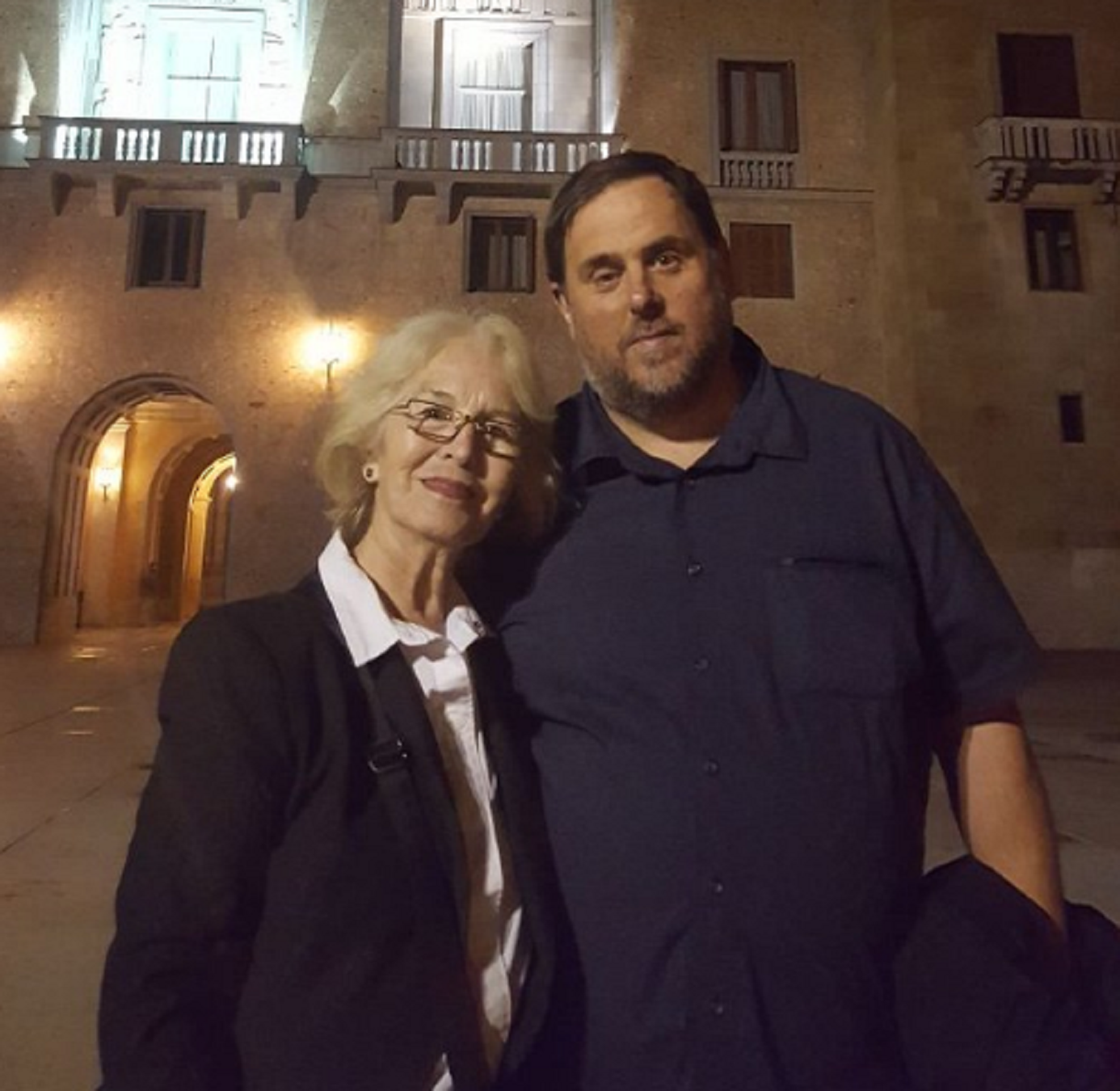 La amiga andaluza de Oriol Junqueras, vejada por visitarlo: "vieja inculta"