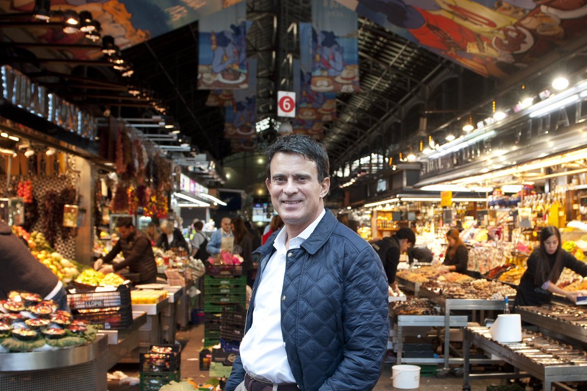 Manuel Valls muestra el interior de su piso de lujo en el Eixample