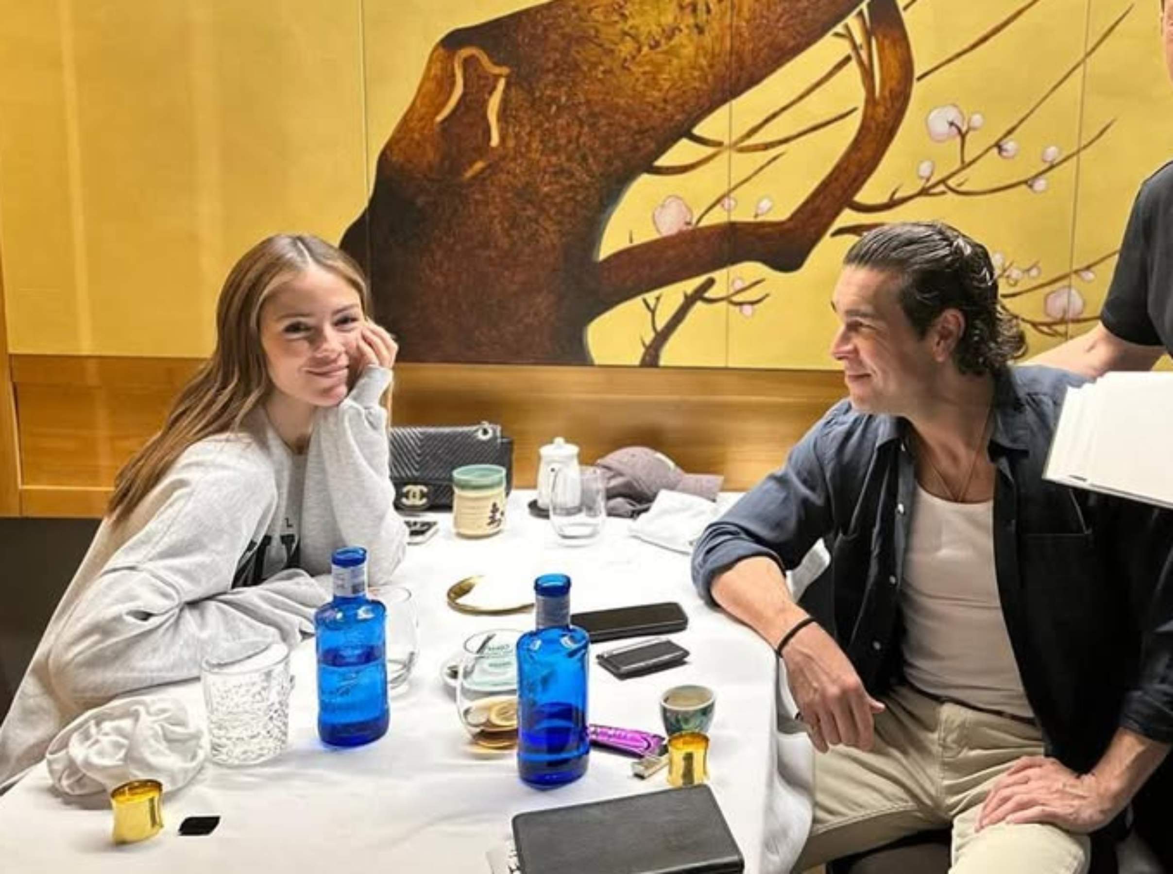 Mario Casas cumple 40 años: la felicitación sorpresa de Melyssa Pinto con esta foto inédita de la pareja
