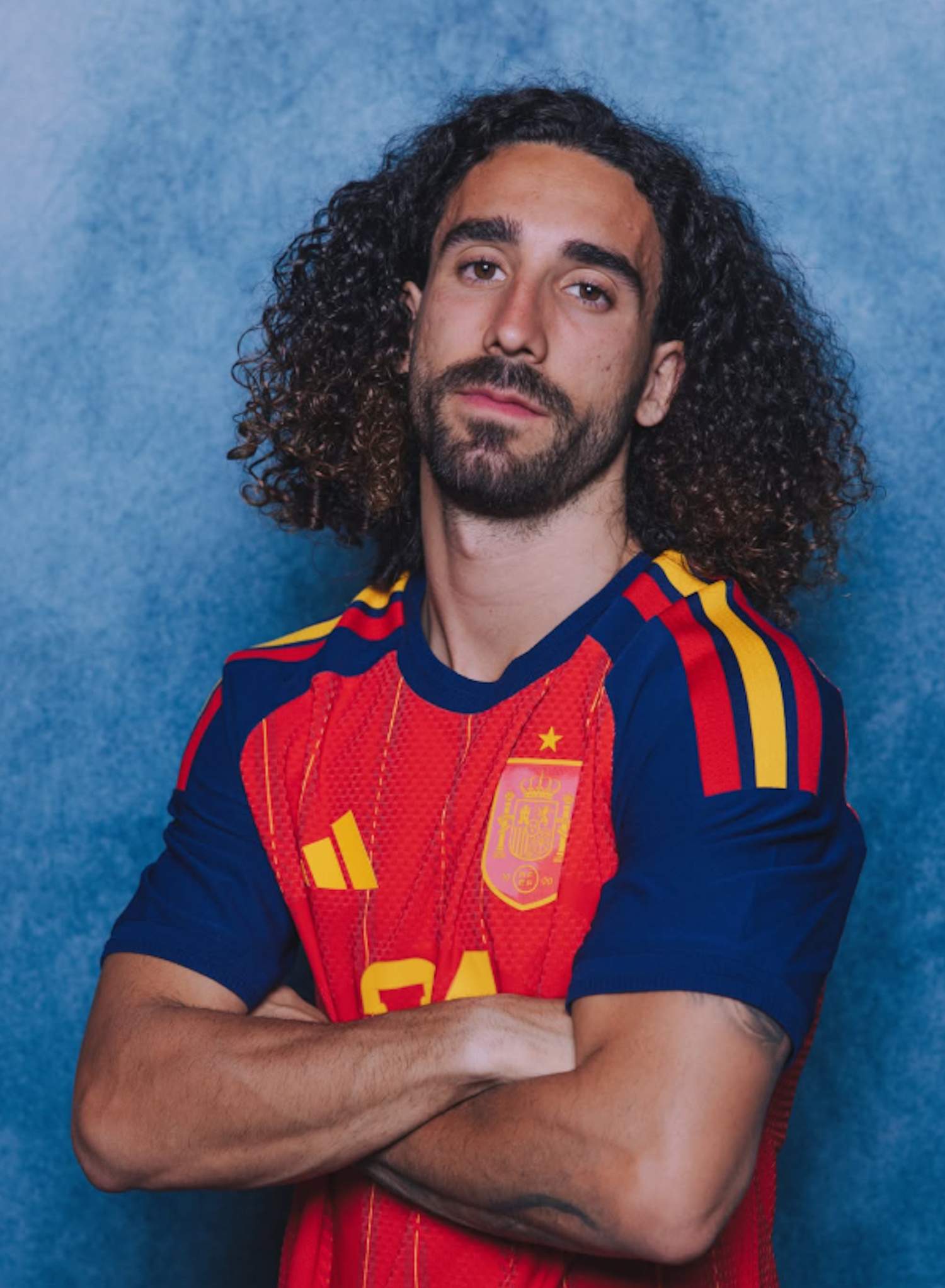 Perplexitat amb el diari 'Marca' i el que han dit de Cucurella. La xarxa, farta: "Dais mucha pena"
