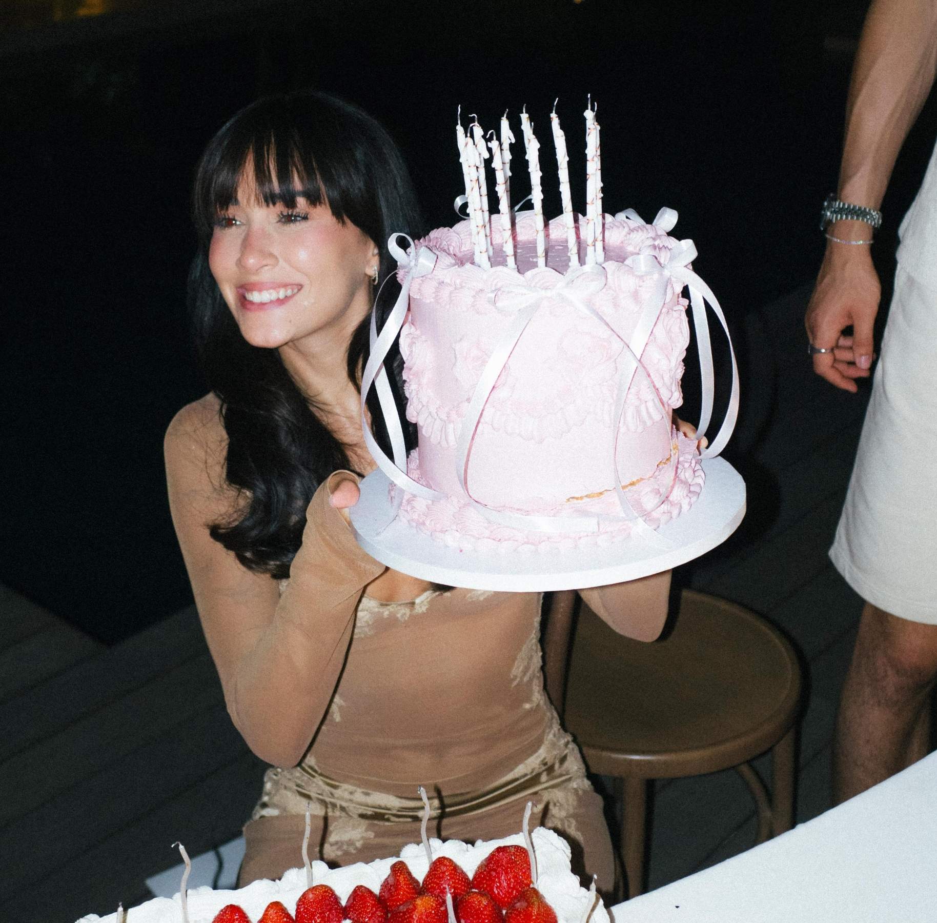 Aitana sopla las velas para sus 27 años: la celebración de cumpleaños con el menú de este famoso cocinero