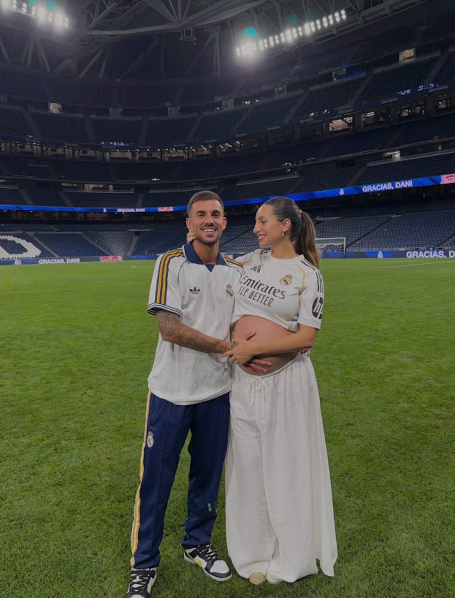 Neixen les besnetes de Joan Manuel Serrat: què diuen Luna Serrat i Dani Ceballos dels noms de les seves filles