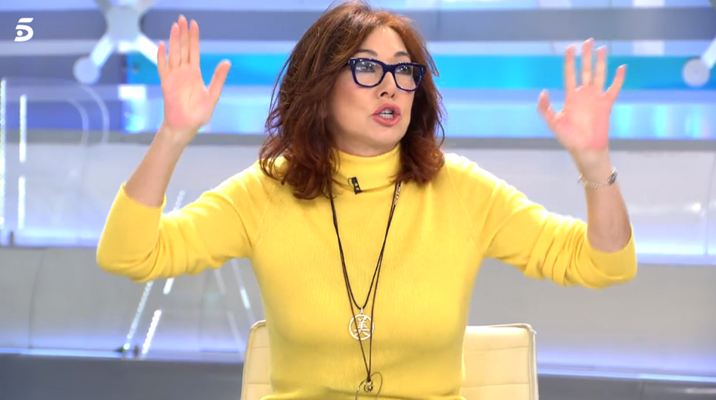 Martes y 13: Ana Rosa viste de amarillo y desafía a la mala suerte y a los indepes