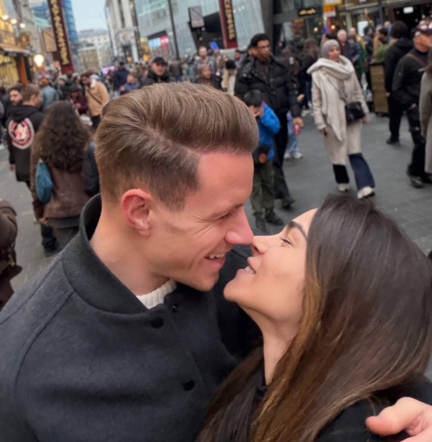Ona Sellarès enamora només arribar Ter Stegen a l'Ajax: què és el primer que ha fet a Amsterdam