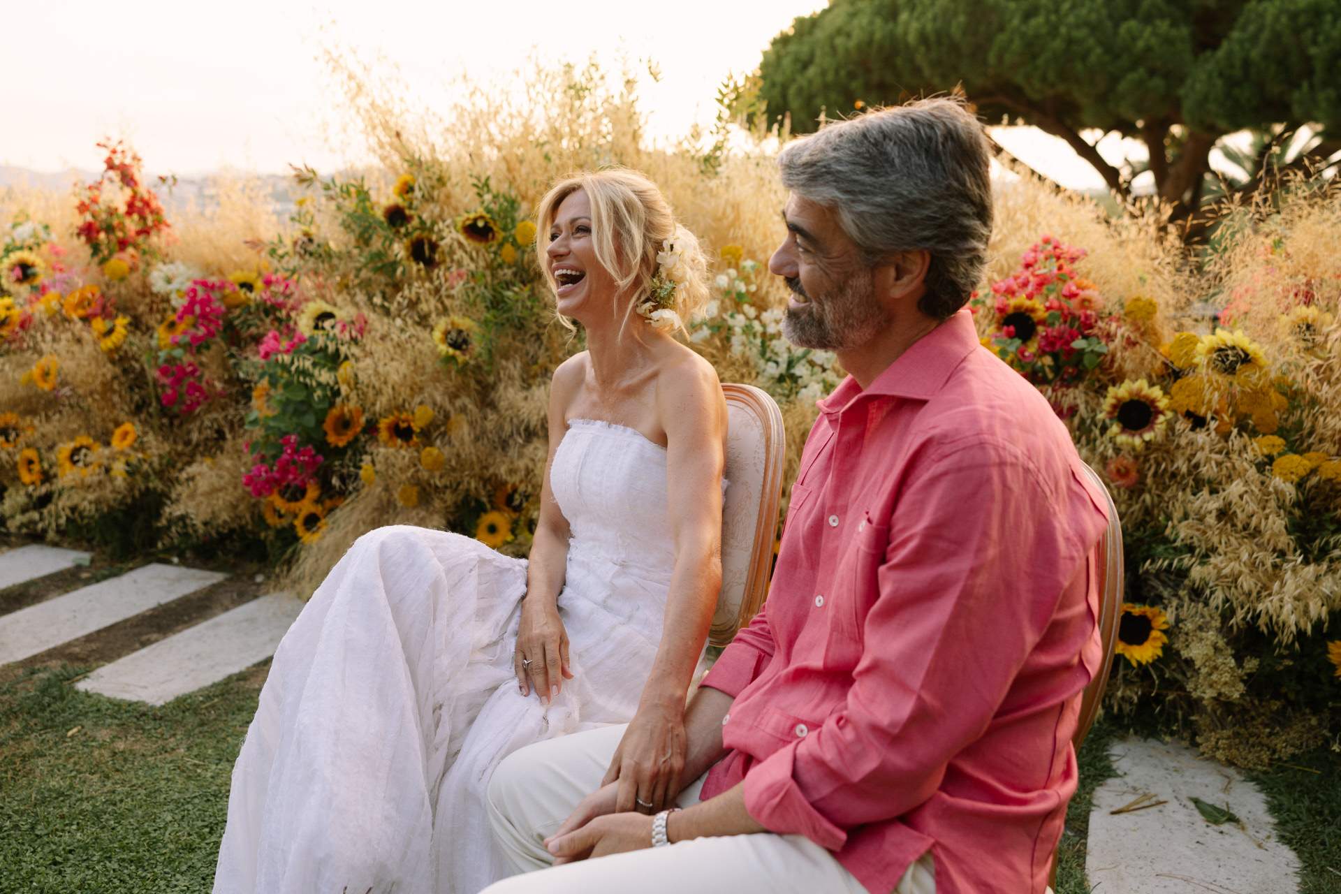 Susanna Griso explica la guaiabera rosa i la cara trista del marit el dia de la boda