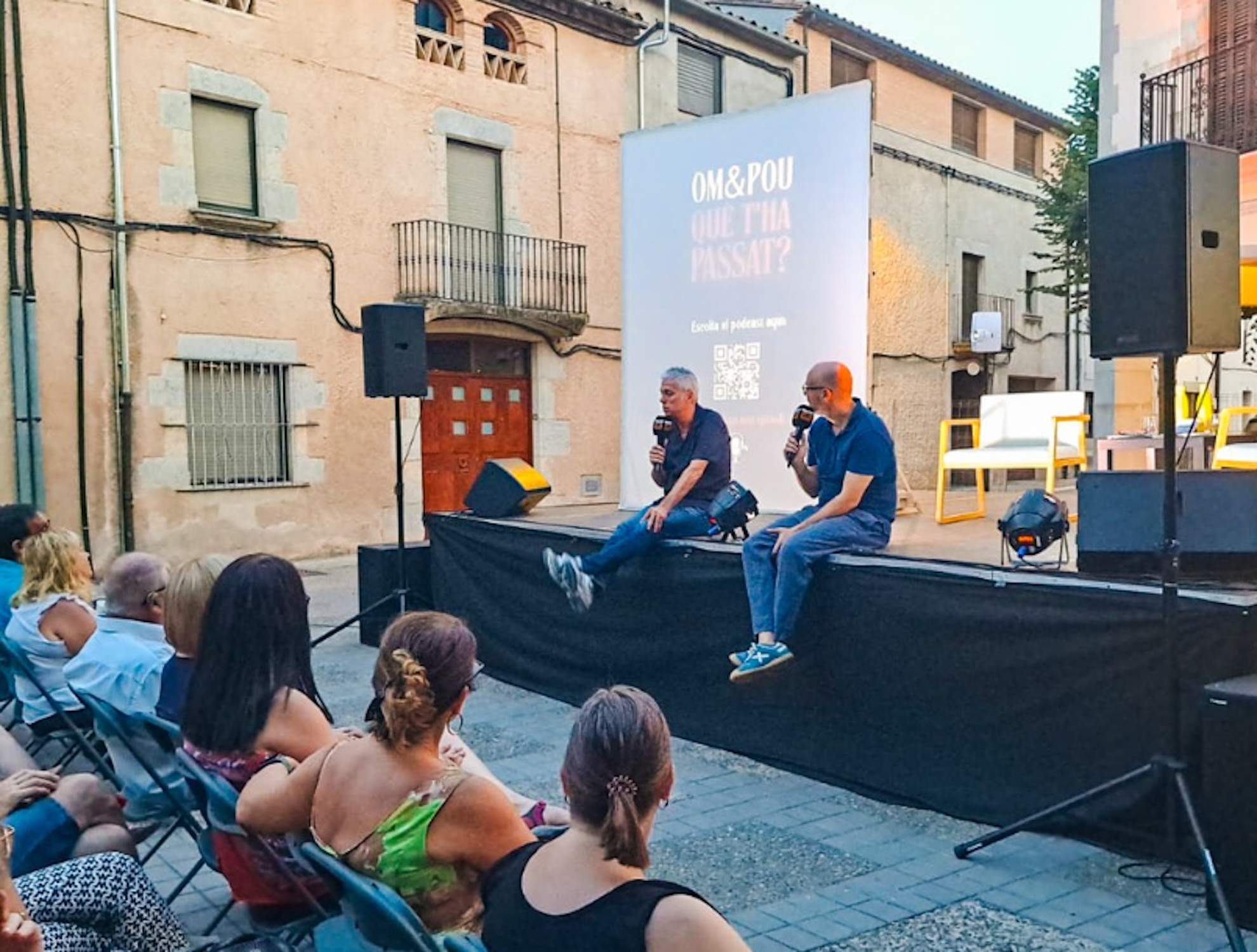 Albert Om i Joan M. Pou, de concert i perplexos pel que portaven alguns espectadors: "És molt fort"
