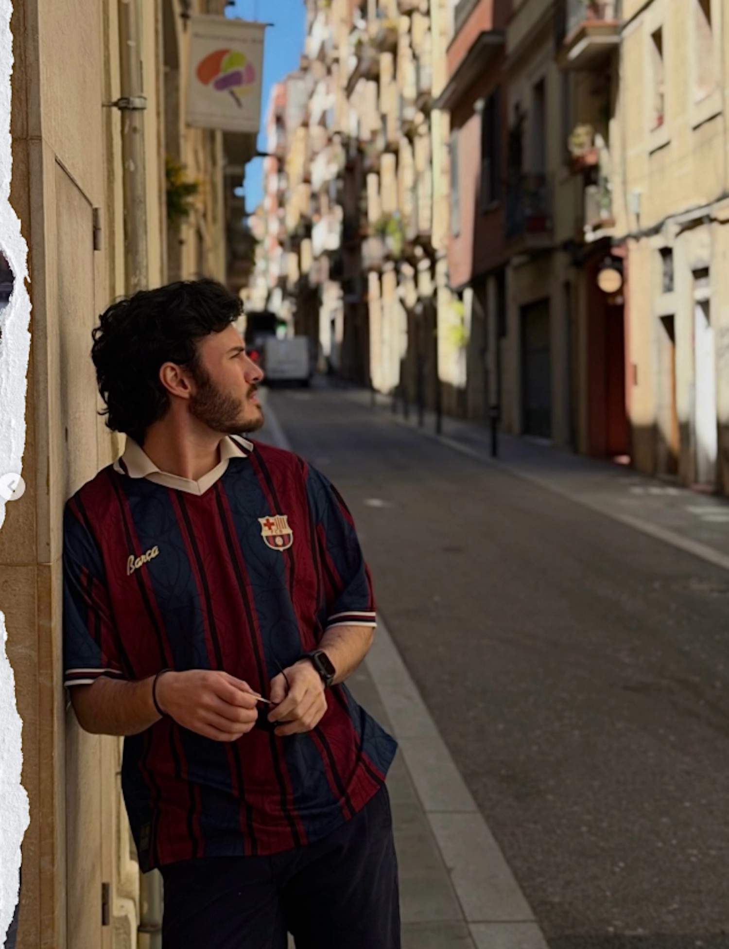 Catalanofòbia contra un actor de fora que ha vingut a viure a Barcelona i ha après català: resposta brutal