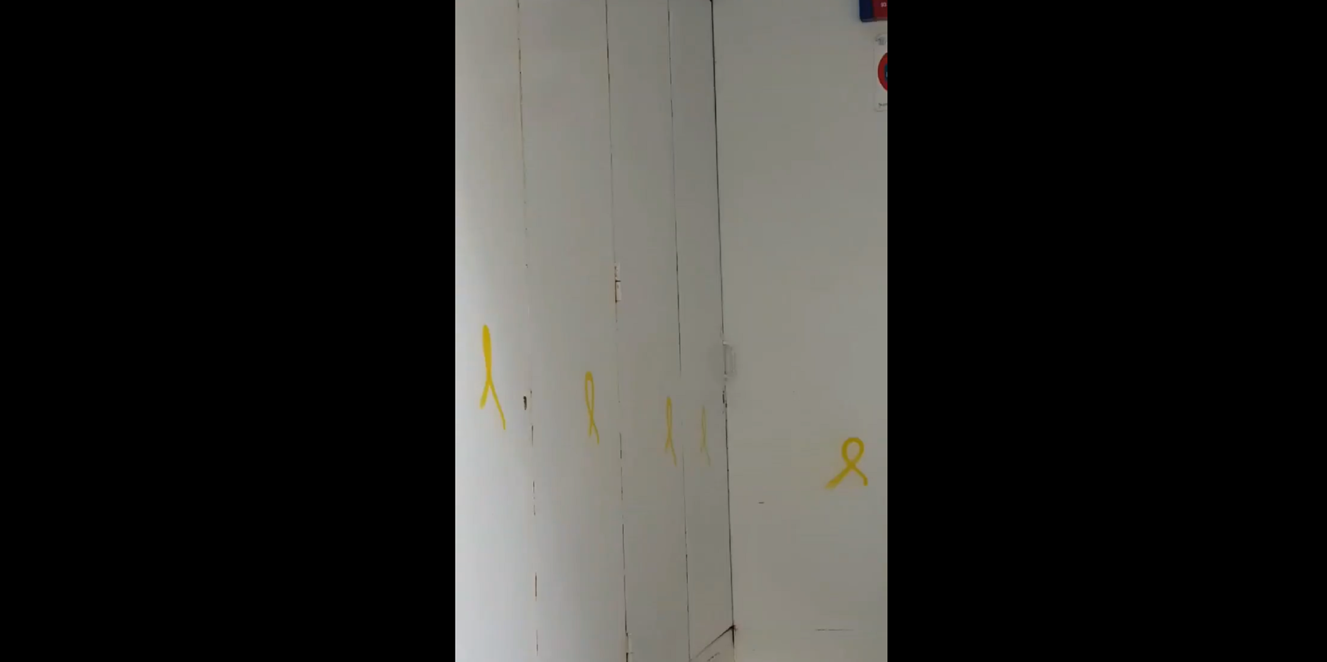 Xavier Garcia Albiol denuncia que han pintat 20 llaços grocs al seu pàrking