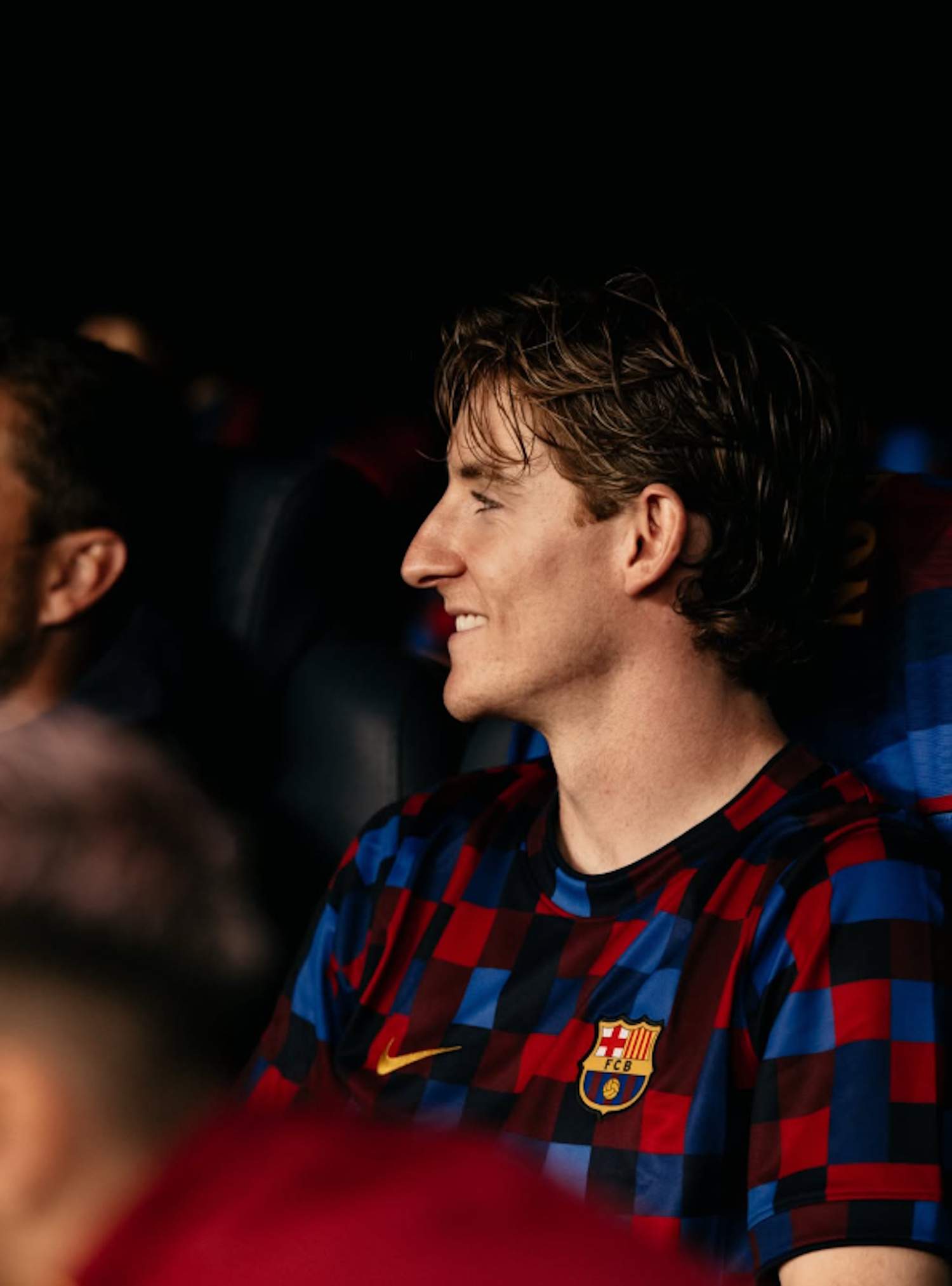 Anthony Gordon enamora i sorprèn: el seu racó preferit a Barcelona i la paraula i el plat catalans favorits