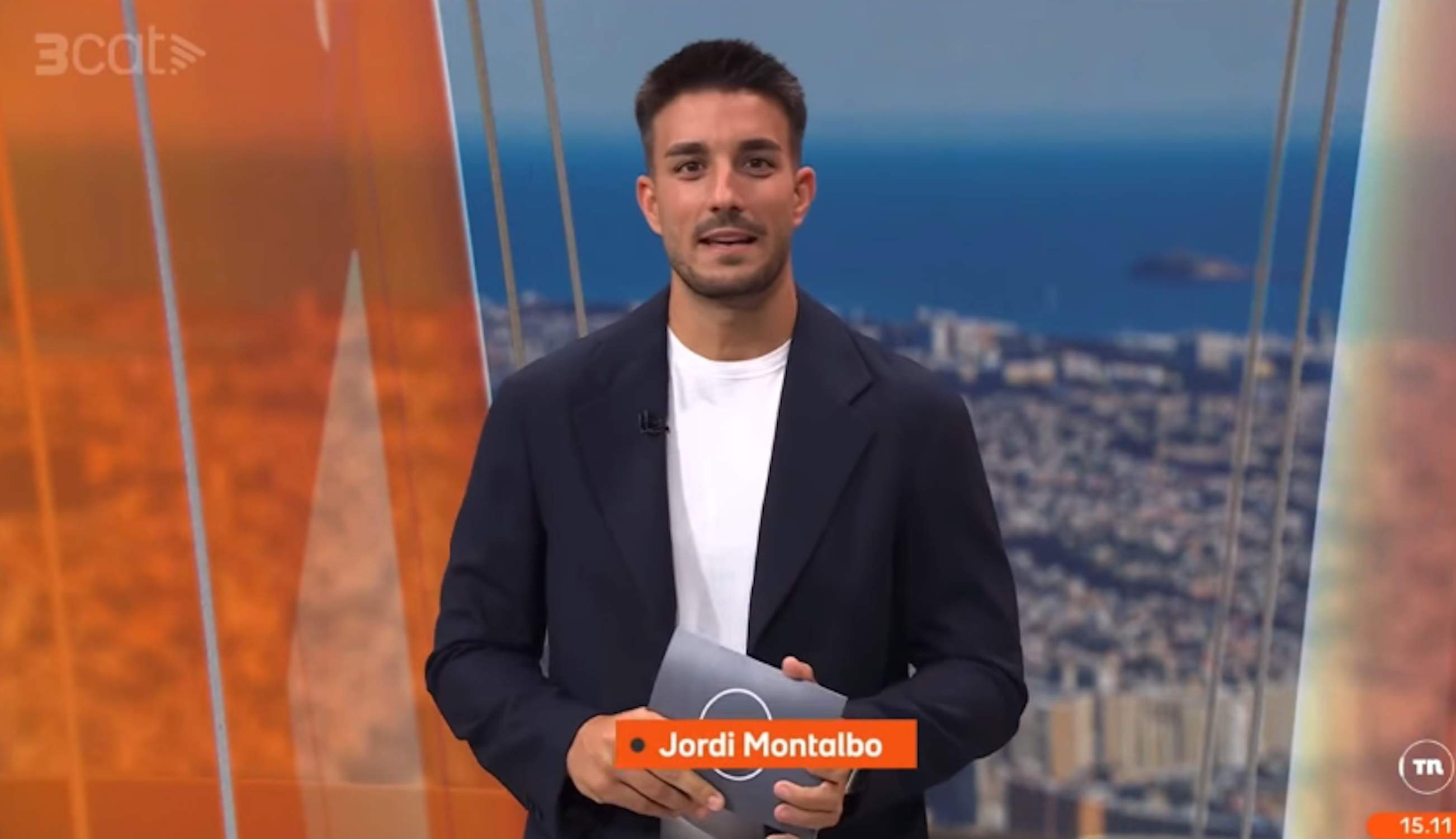Jordi Montalbo incendia la xarxa amb unes imatges amb un petit slip: "Buuf... Però què és això?"