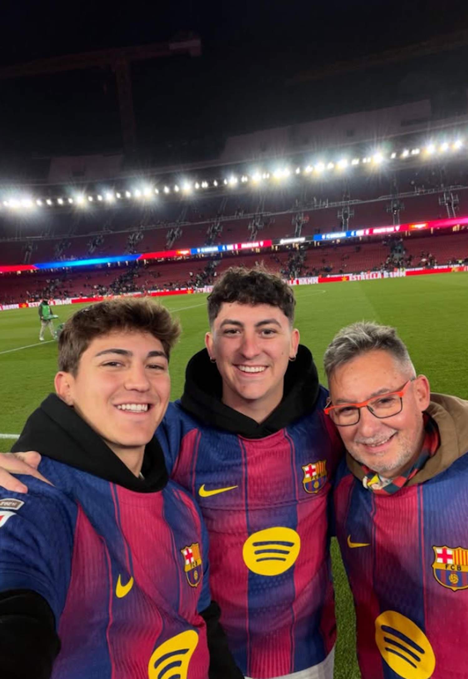 "Pudiendo ser del Madrid, ¿por qué sois del Barça?": la brutal resposta dels germans 'Buyer' a una periodista