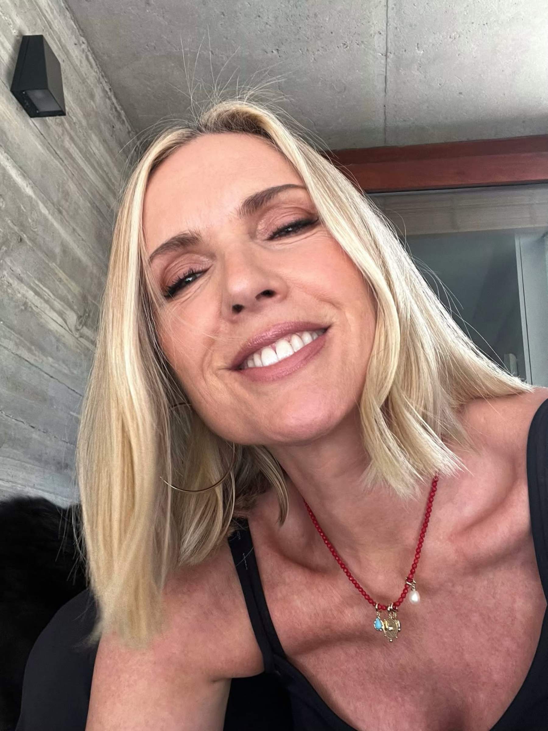 Judit Mascó, guapísima a los 57 años: la foto de cumpleaños más bonita con Glòria, su madre