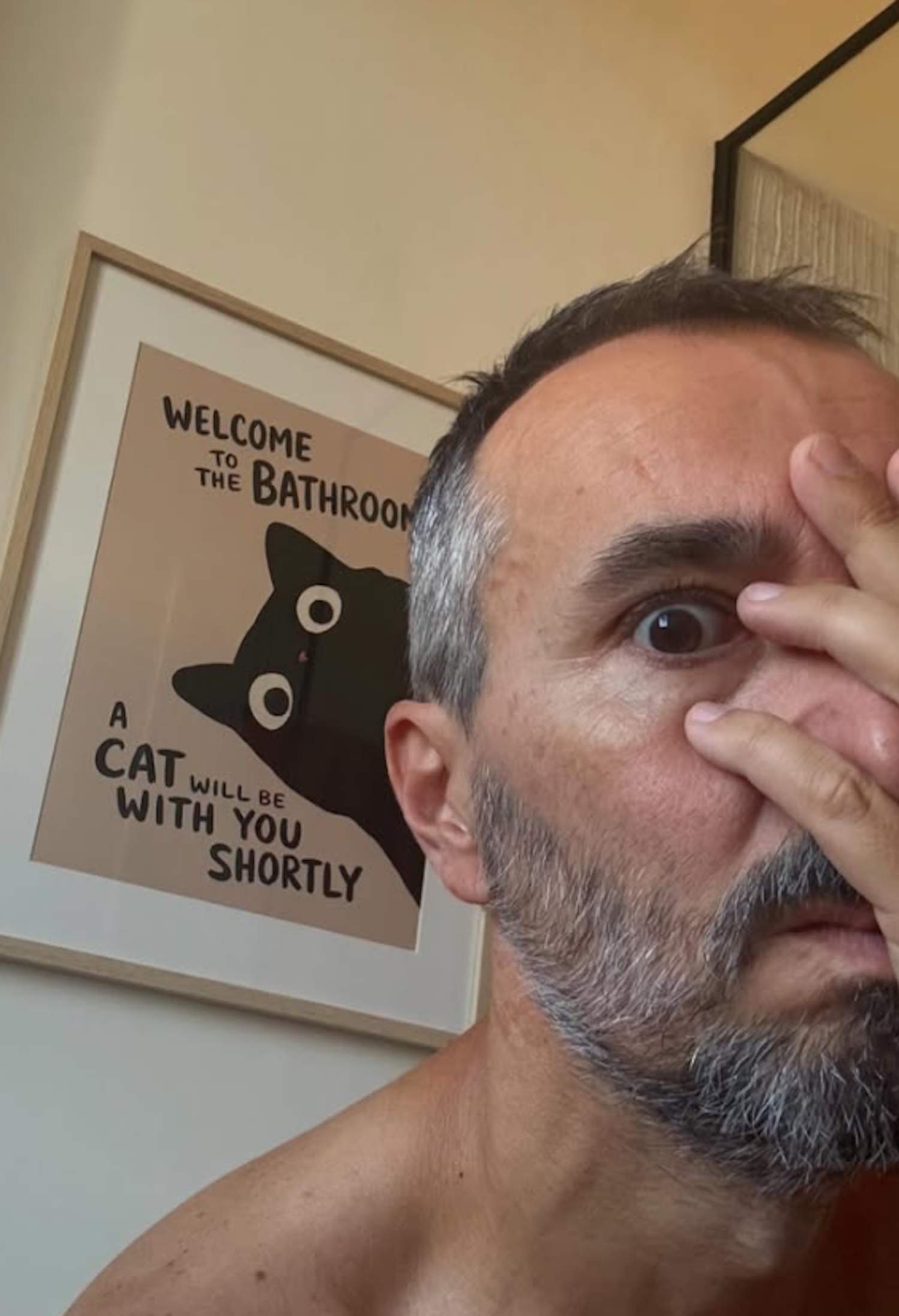 Jair Domínguez fa un brutal retrat dels candidats a les eleccions i avisa: "Ets català: Espanya te la pela"