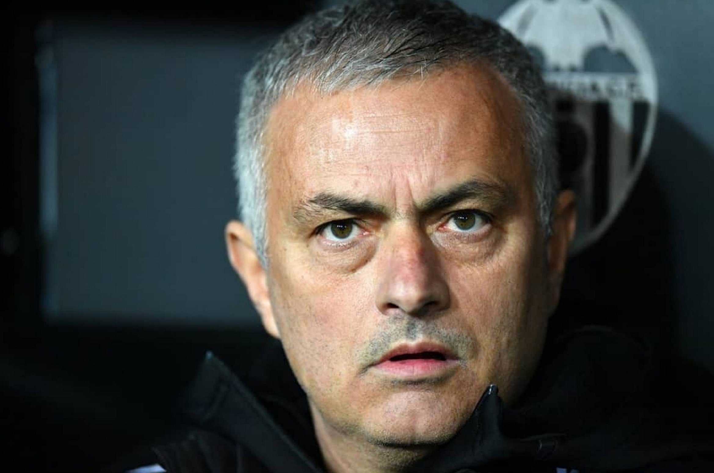 Mourinho toca fons: després que el facin fora, una amant fa perillar el seu matrimoni