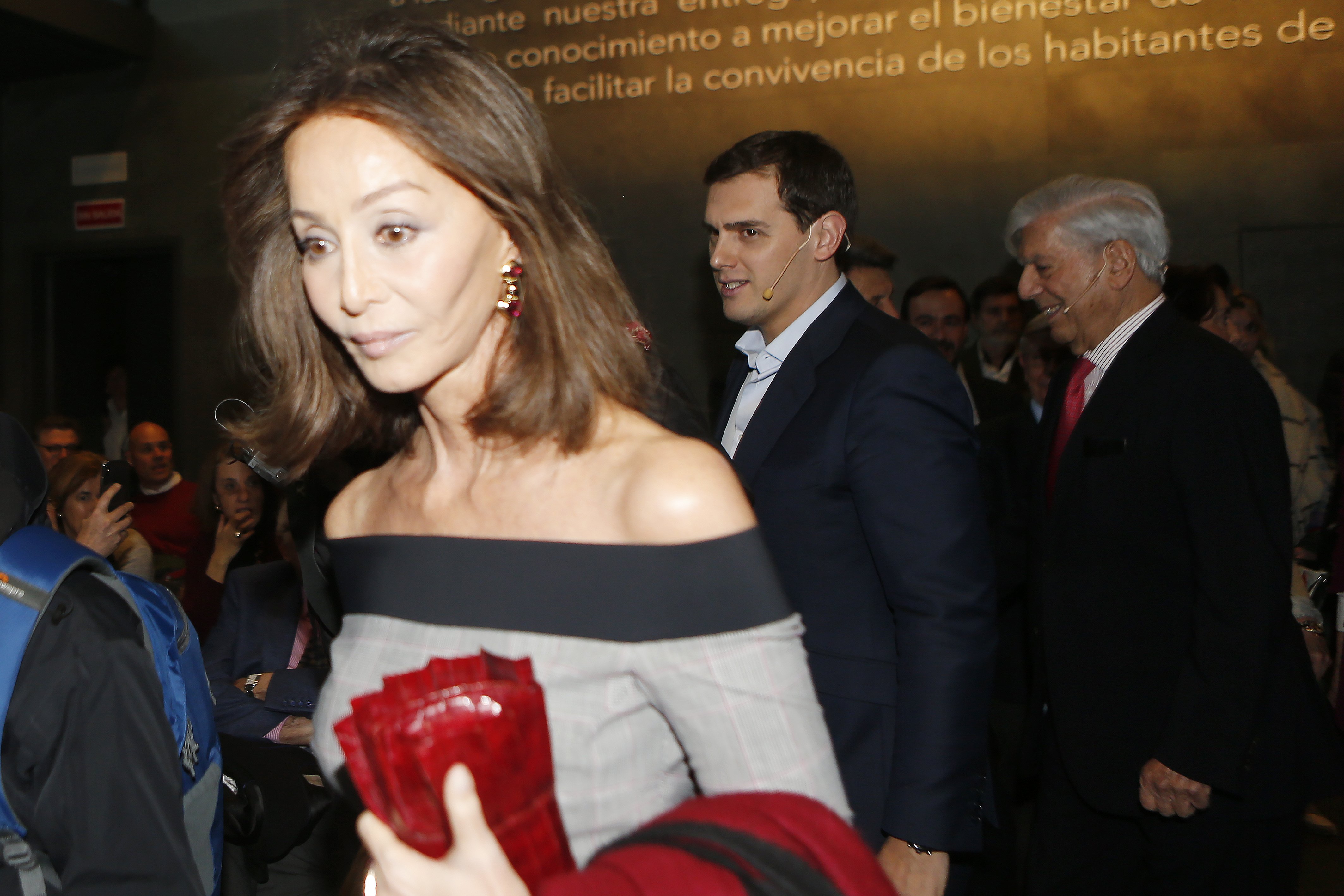 Isabel Preysler escoge a Albert Rivera para su hija Tamara: "Es limpio"