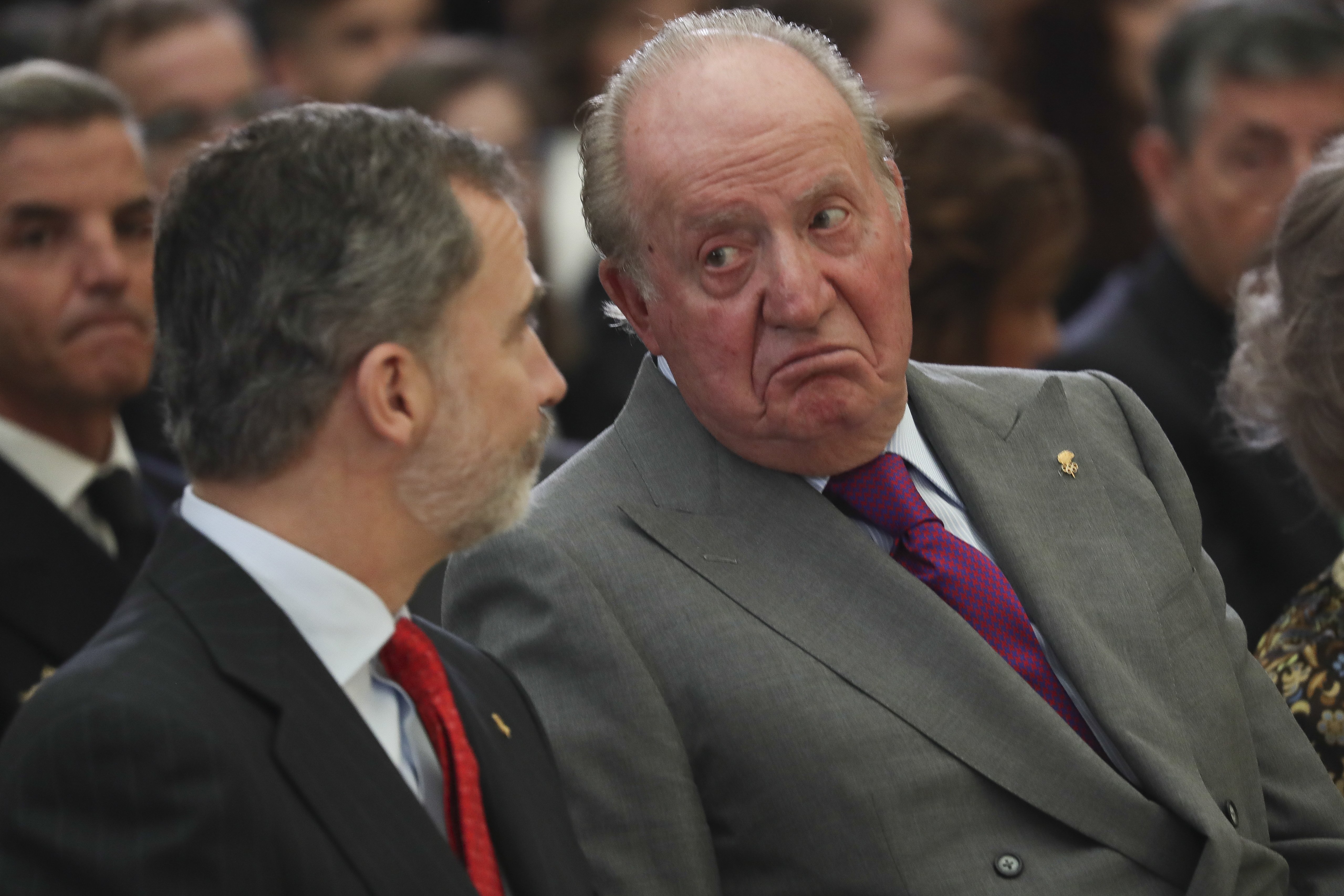 Felip criticat per no anar a l'aniversari de Joan Carles: "puede ser el último"