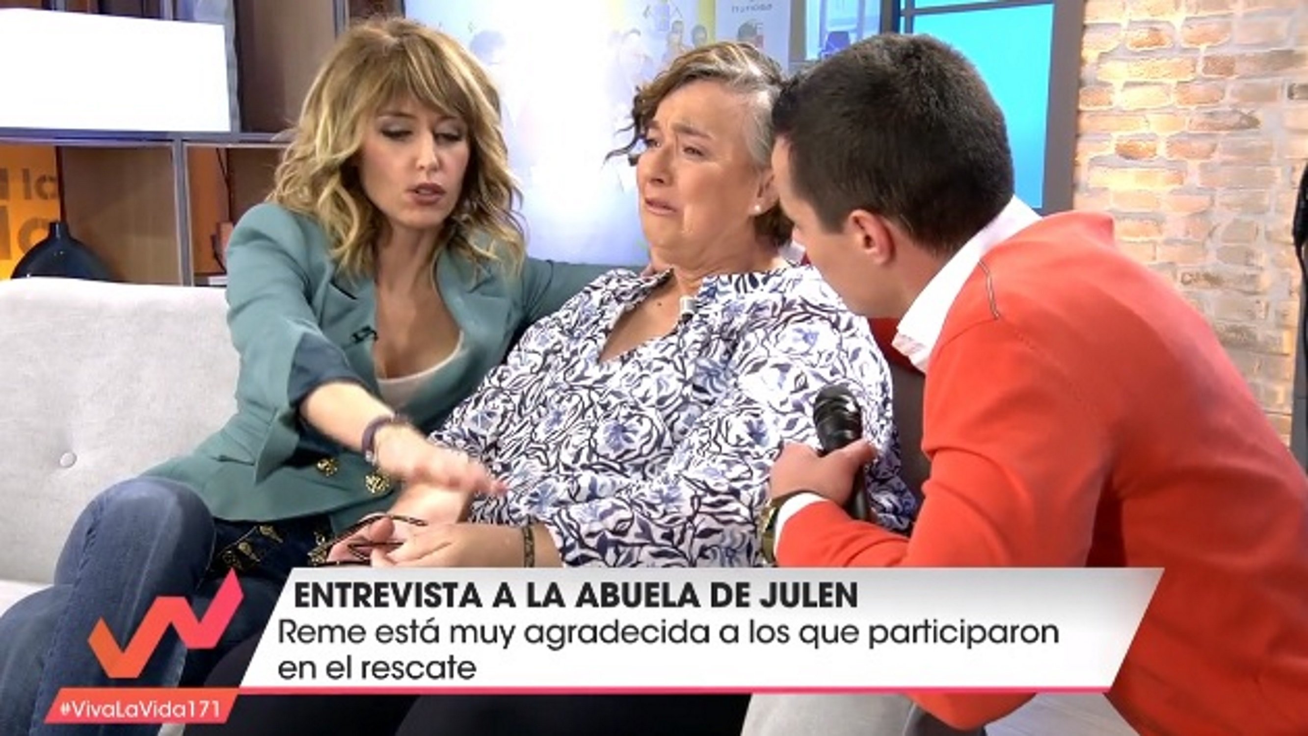 Telecinco hace llorar a la abuela de Julen en directo y provoca una fuerte indignación