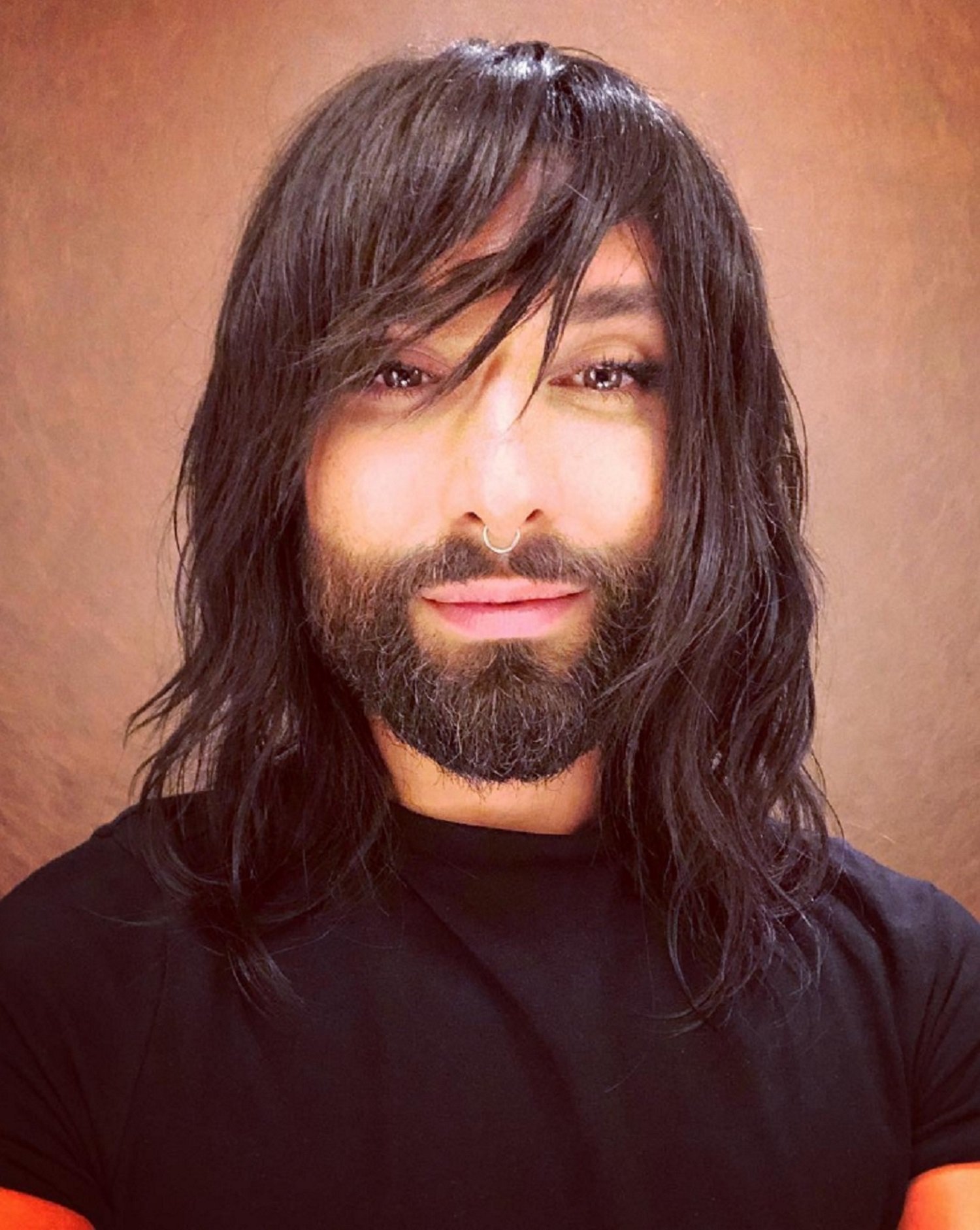 Radical cambio de Conchita Wurst, que ya no es así