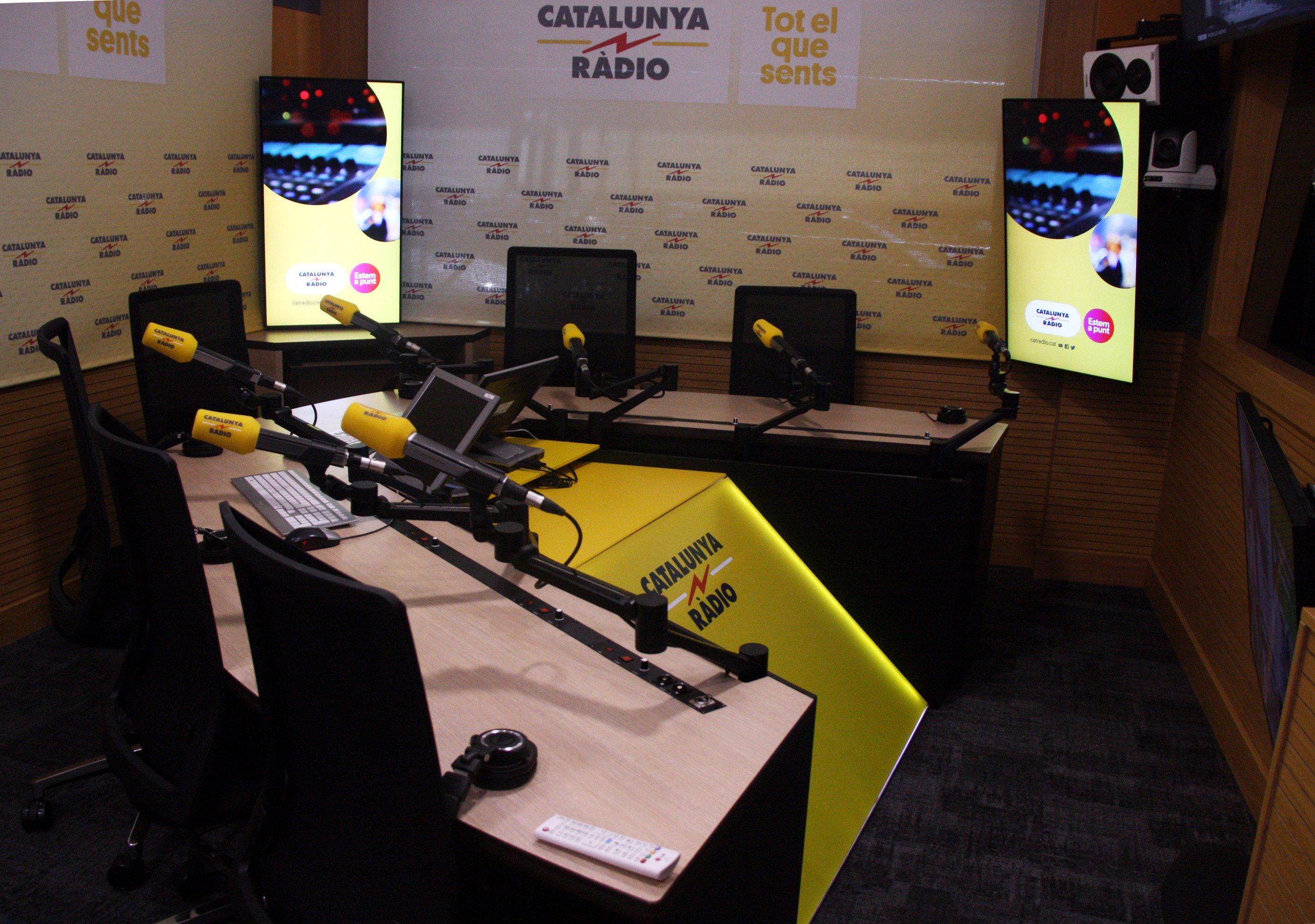Catalunya Ràdio en xoc, una veu molt estimada té càncer: "Fent quimioteràpia, lluitant"