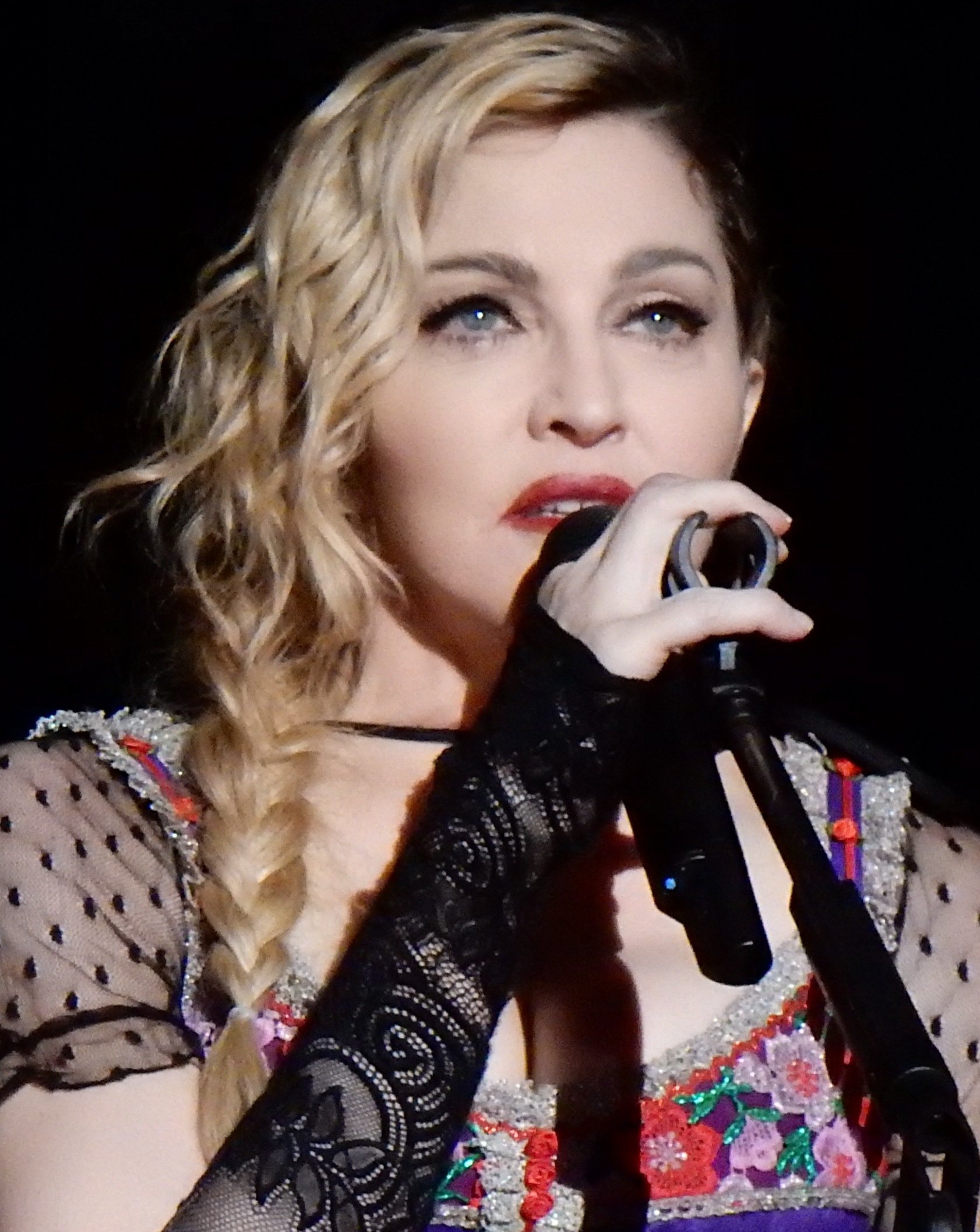 Madonna se mete en el mundo de los NFT de la manera más bestia